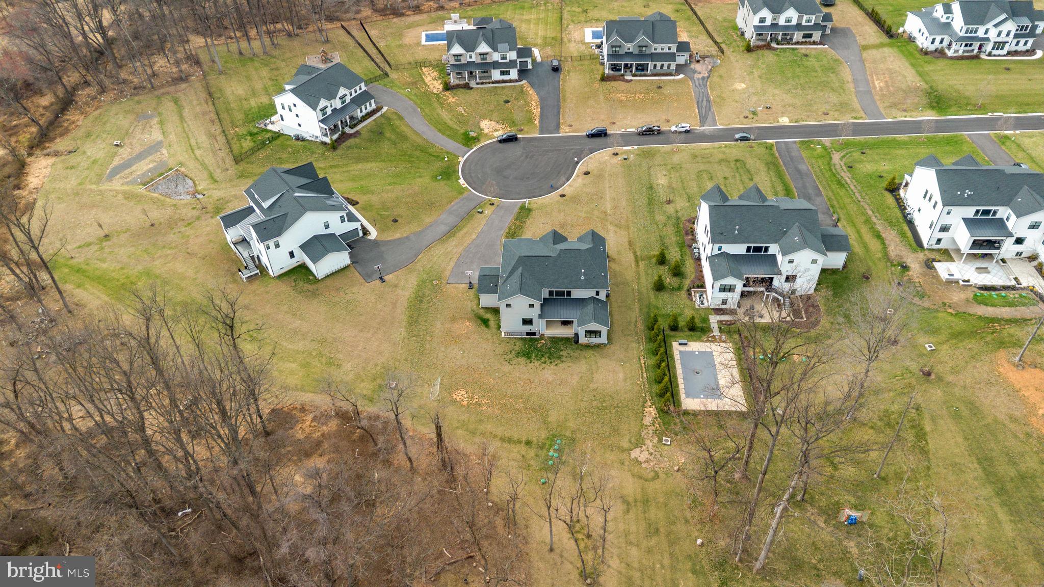 KINGSLEY WOODS - Residential