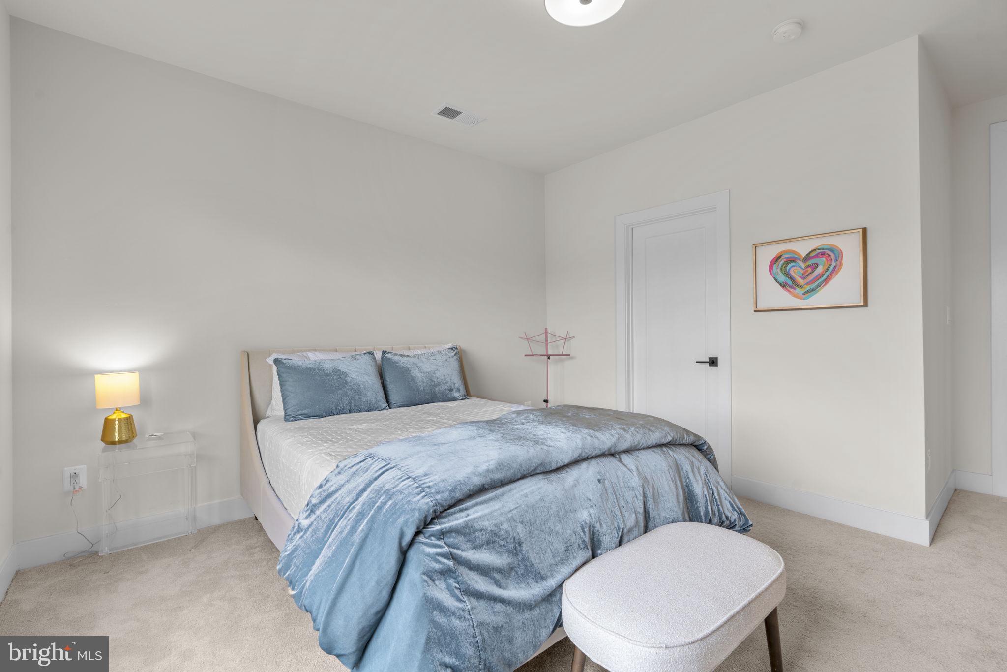 KINGSLEY WOODS - Residential