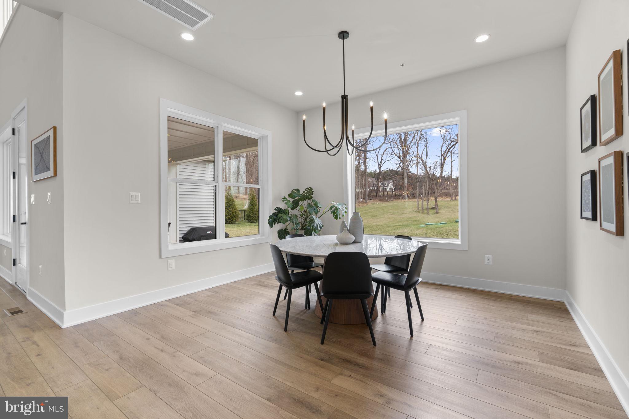 KINGSLEY WOODS - Residential