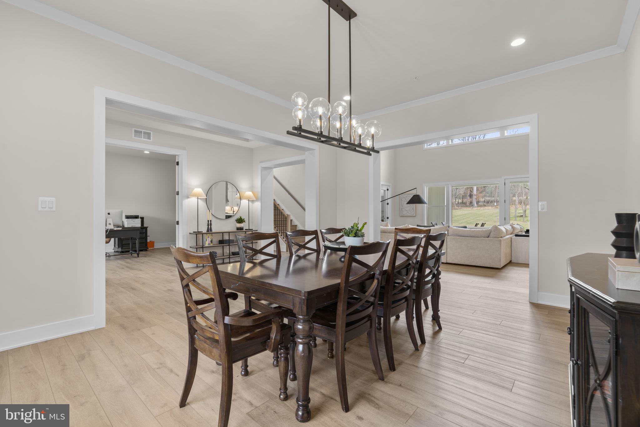 KINGSLEY WOODS - Residential