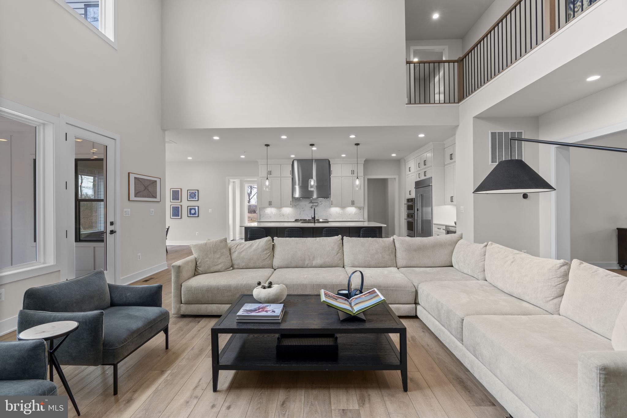 KINGSLEY WOODS - Residential