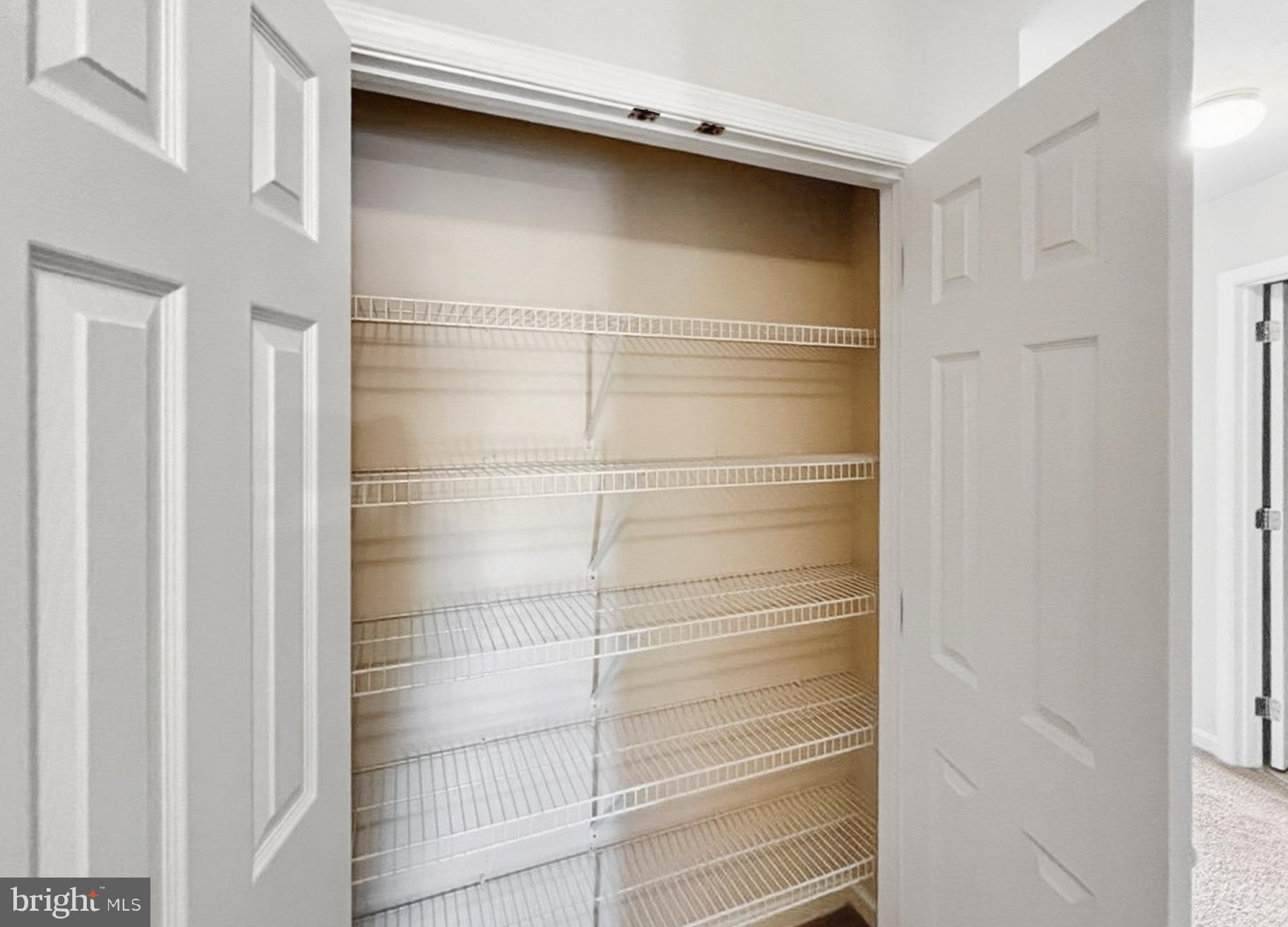 CAPTAINS QUARTER CONDOMINIUM - Residential Lease