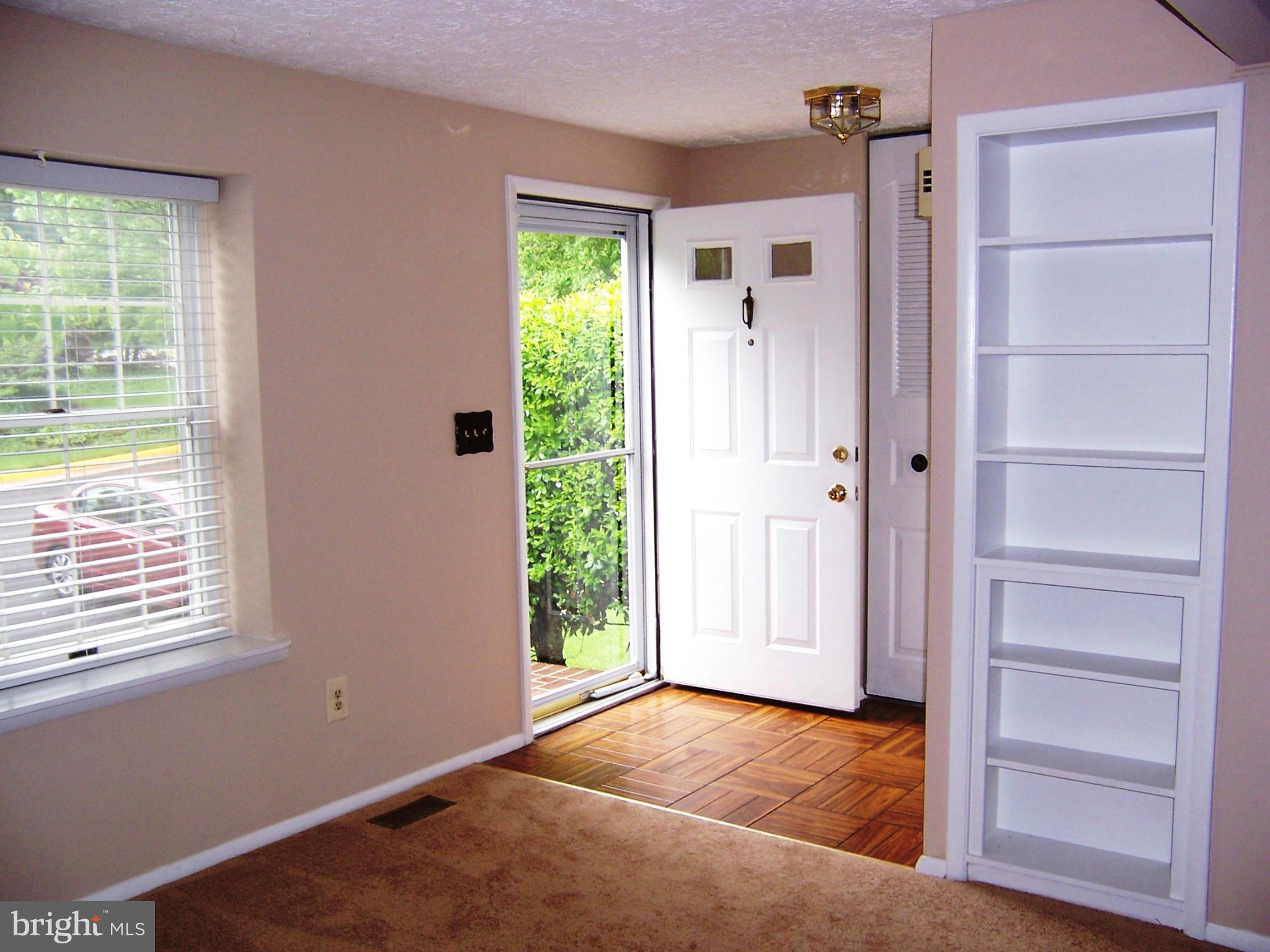 MONTIVIDEO SQUARE - Residential