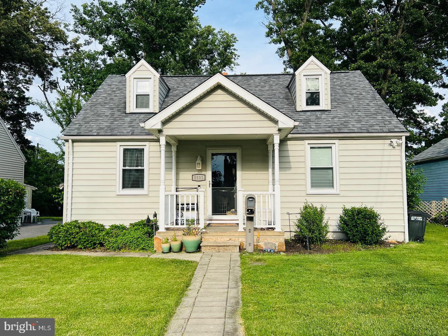 HILLENDALE PARK - Residential Lease