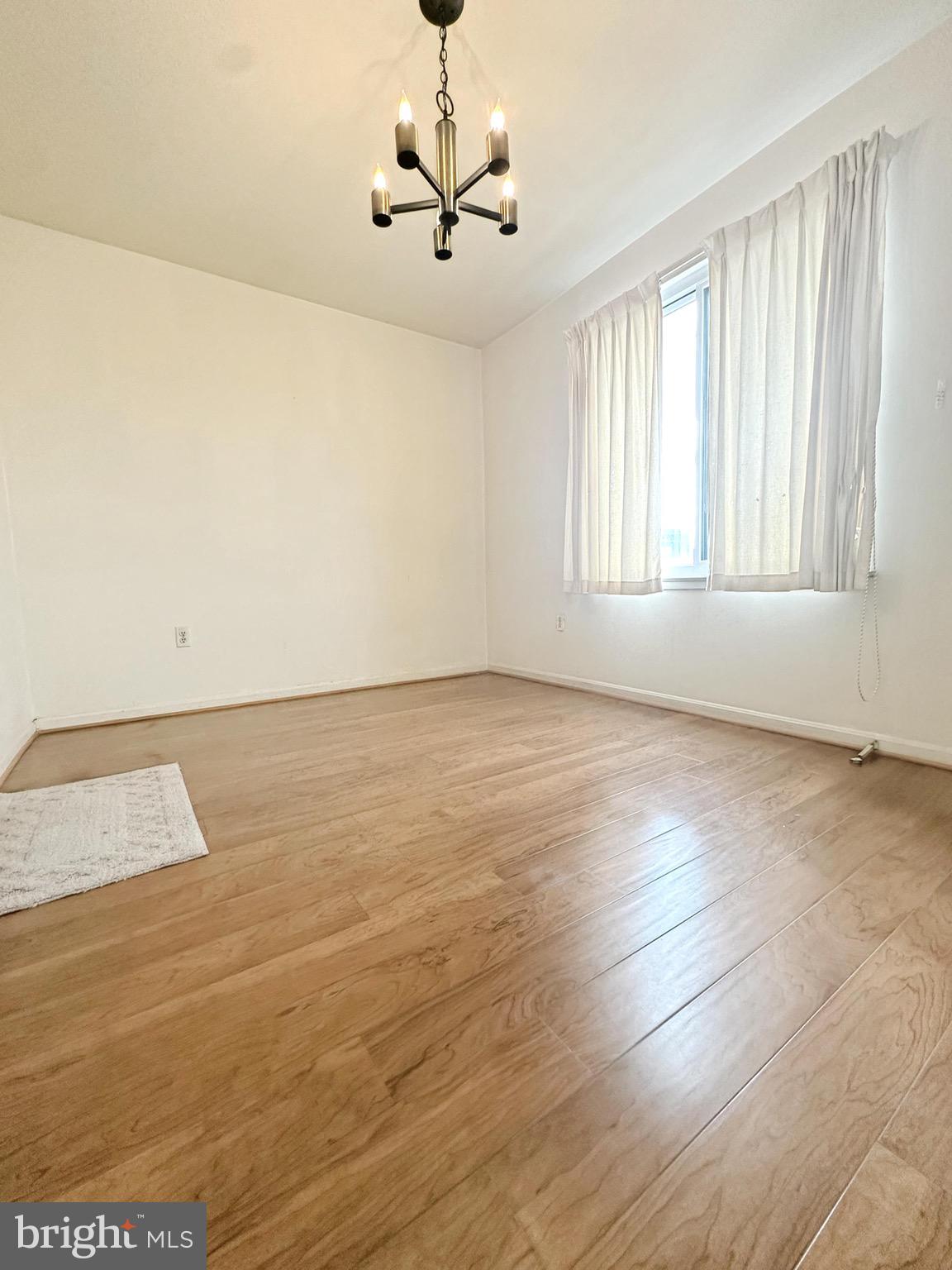 HAWTHORNE VILLAGE - Residential Lease