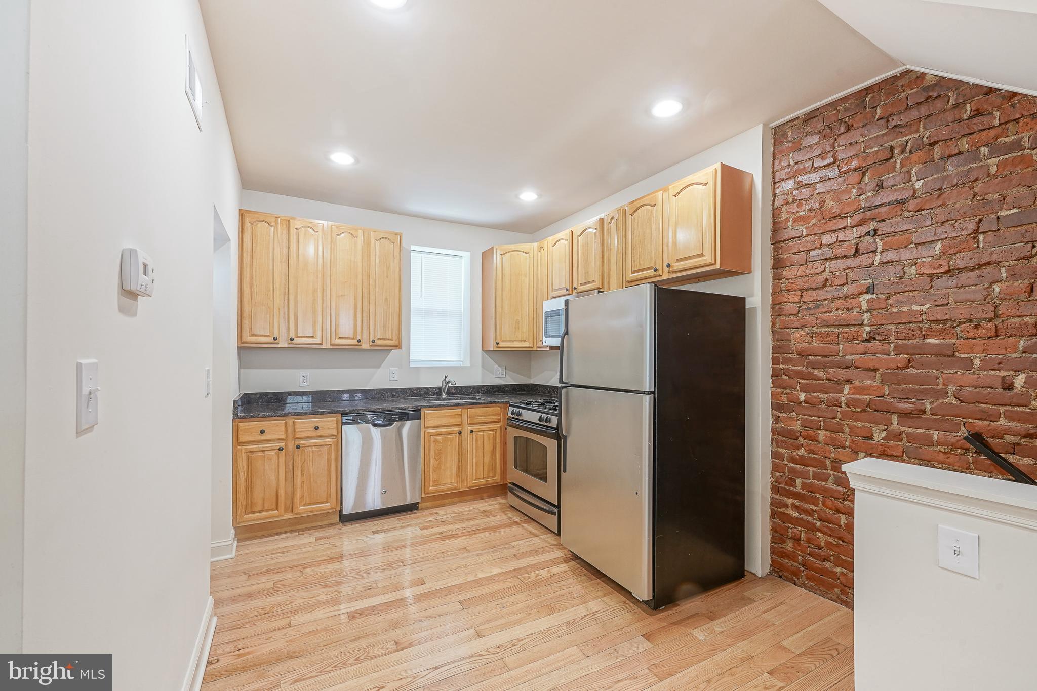 POINT BREEZE - Residential Lease
