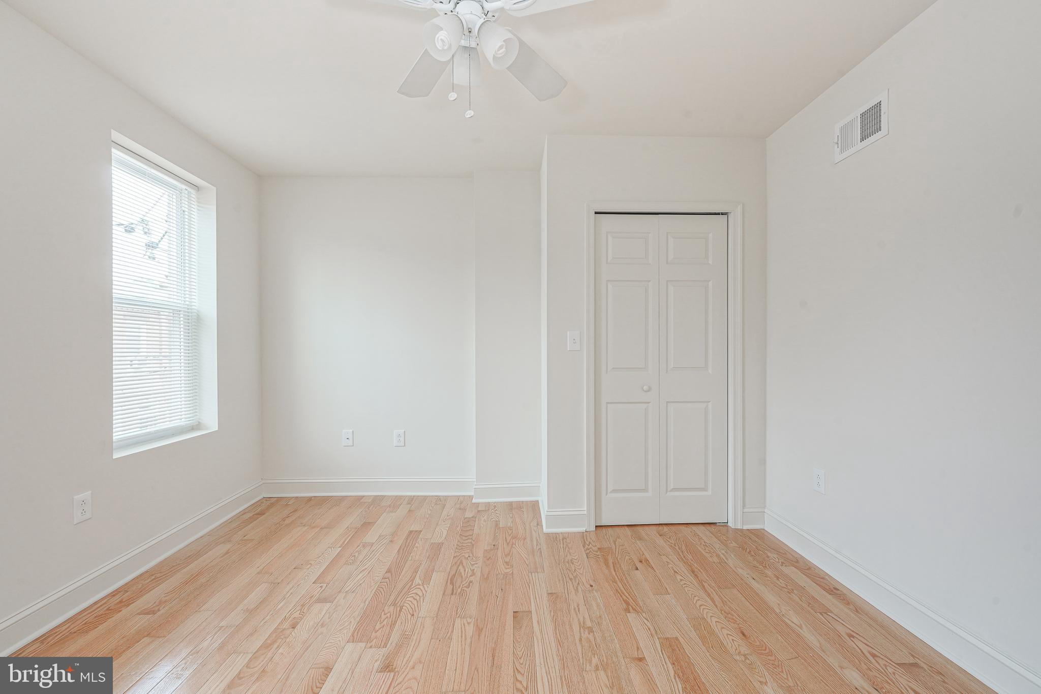 POINT BREEZE - Residential Lease