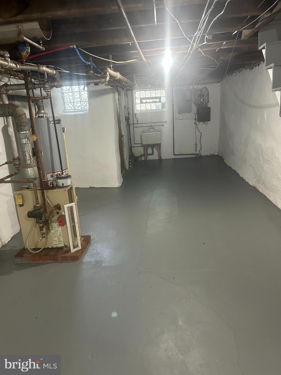 LAWNDALE - Residential