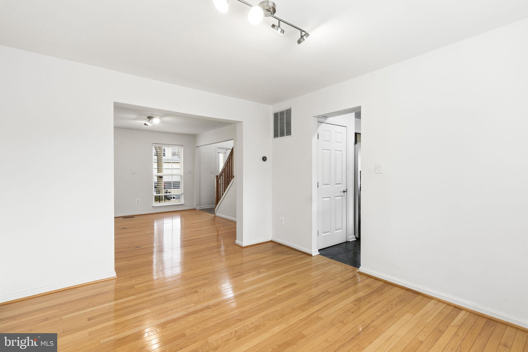 BRUSHWOOD - Residential