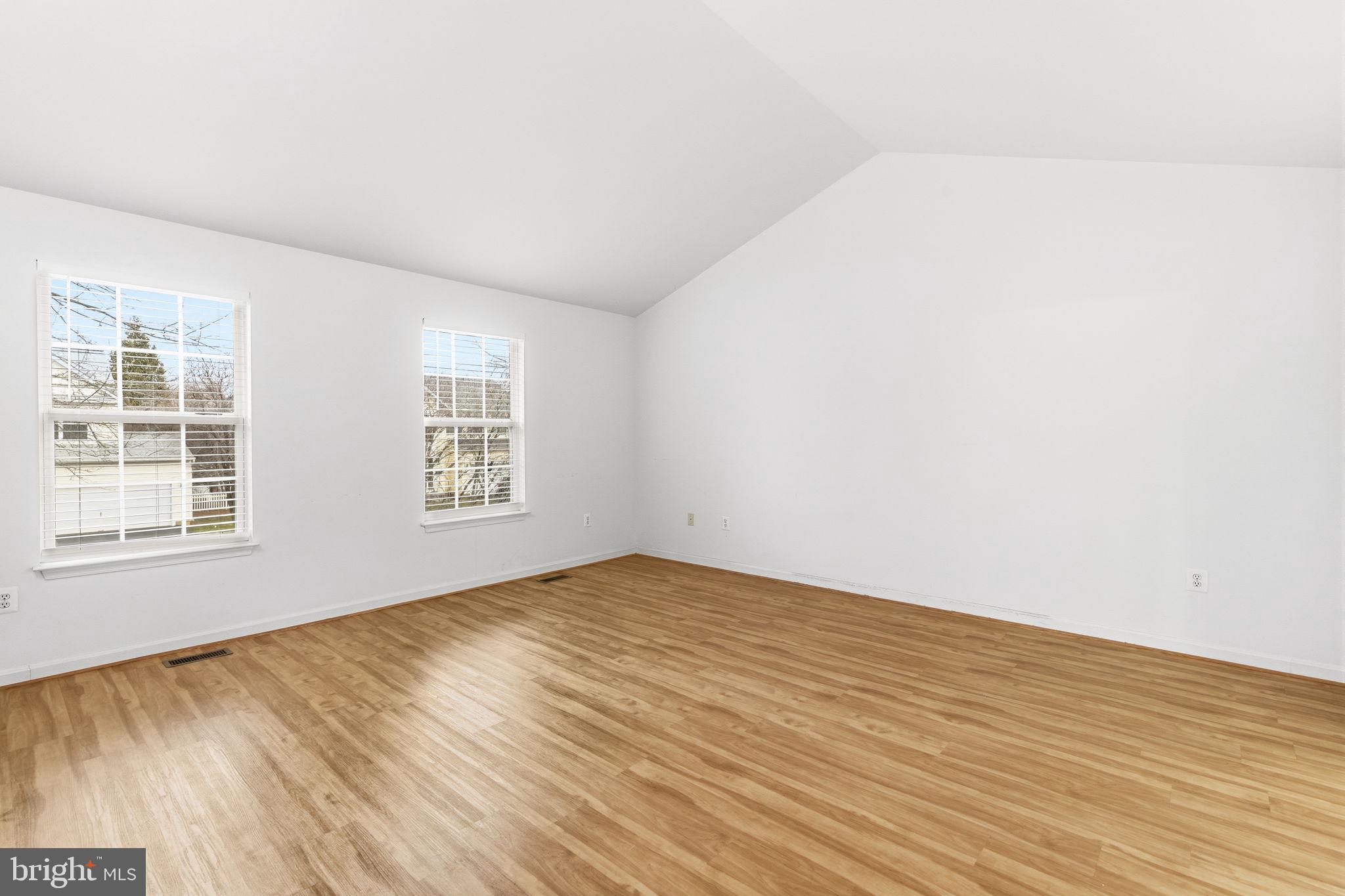 BRUSHWOOD - Residential