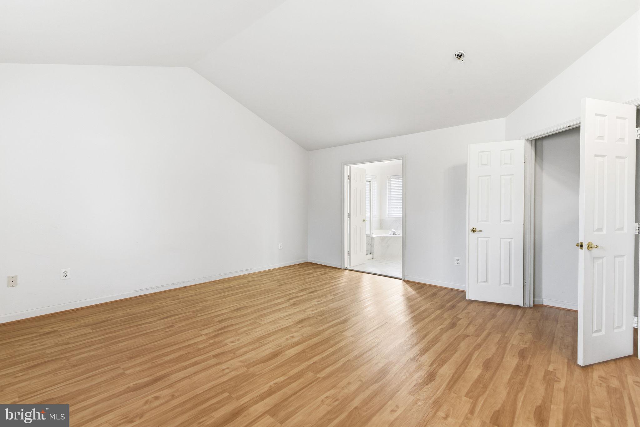 BRUSHWOOD - Residential