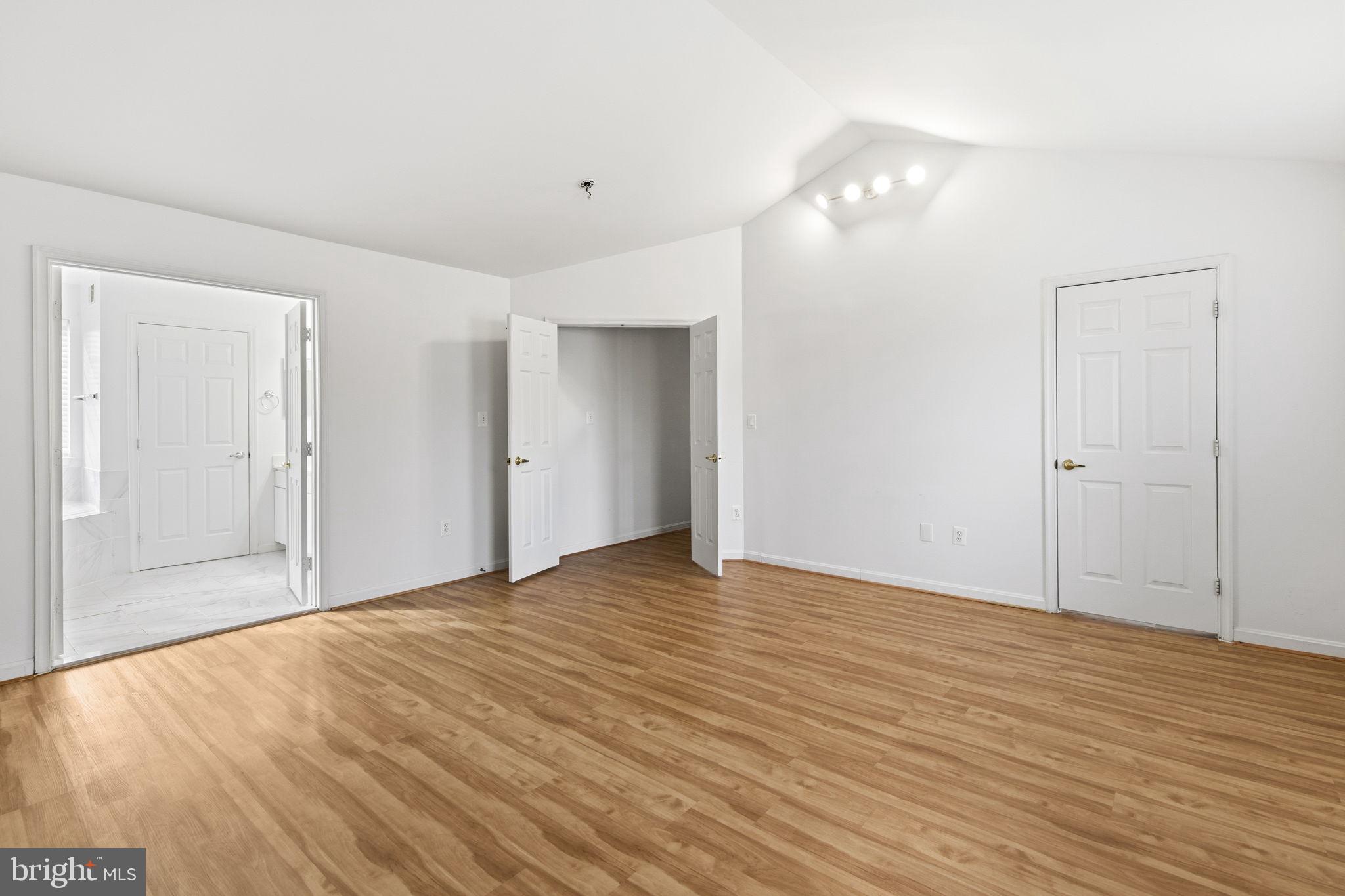 BRUSHWOOD - Residential