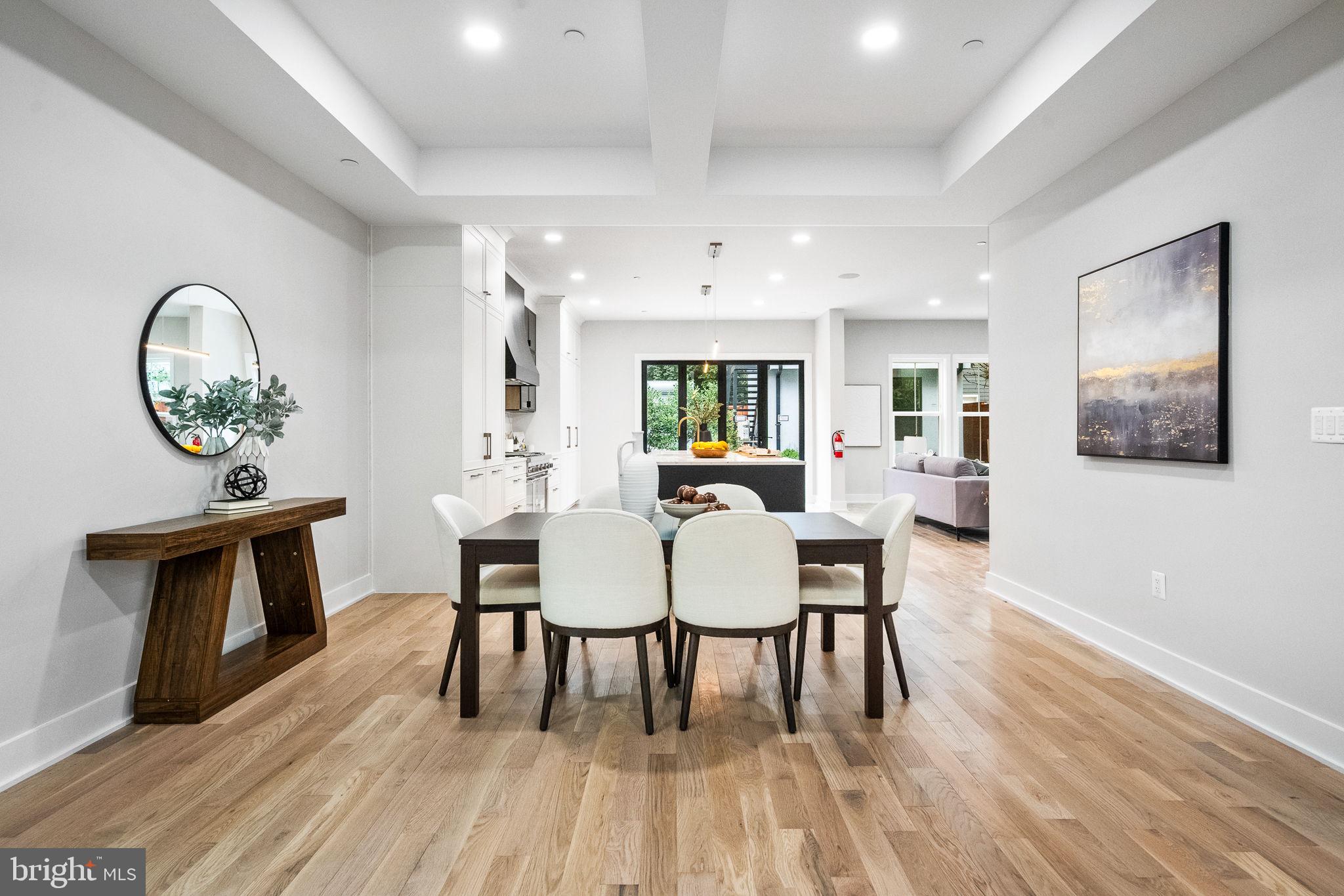 CHEVY CHASE - Residential