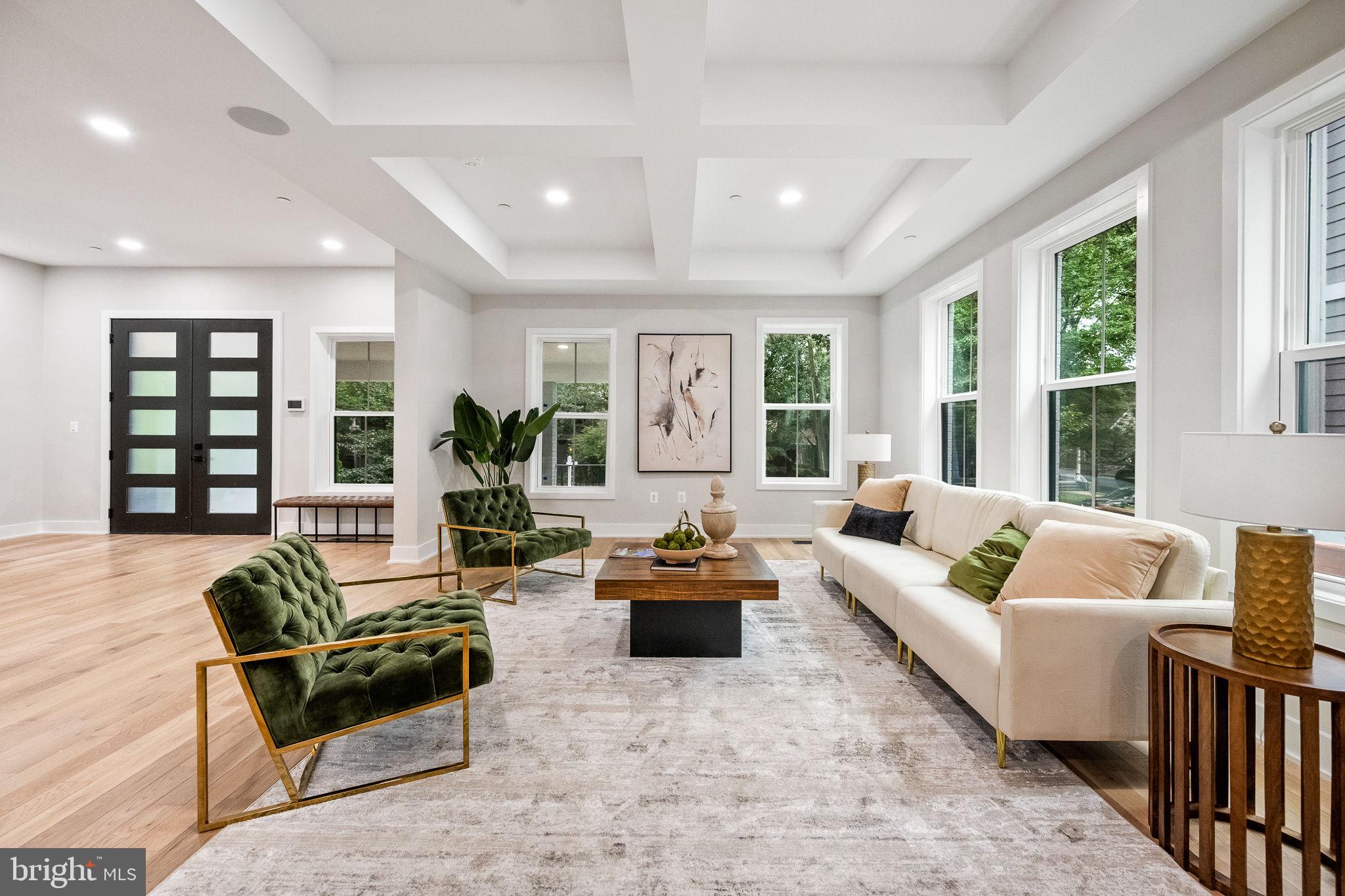 CHEVY CHASE - Residential