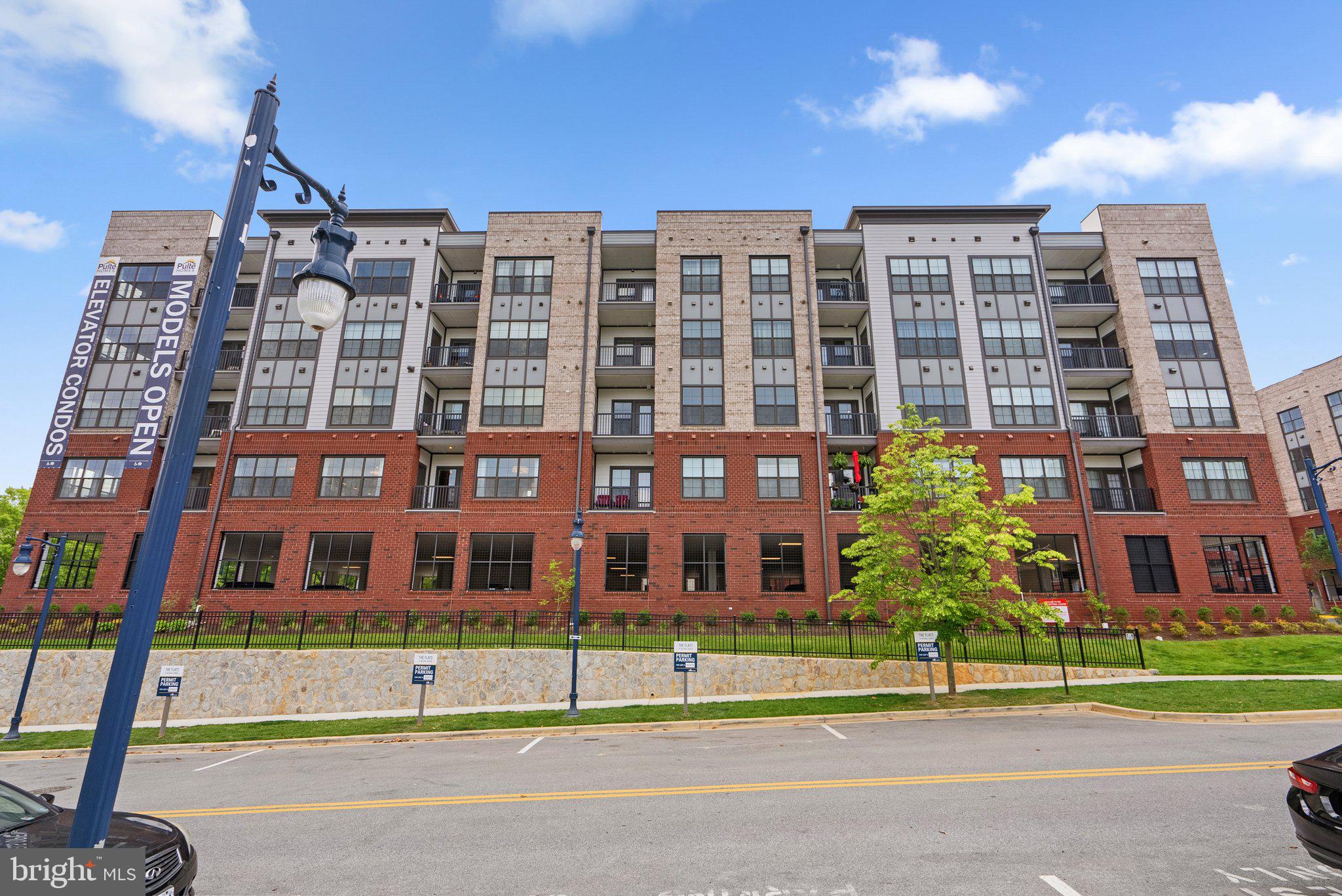 THE FLATS AT NATIONAL HARBOR - Residential