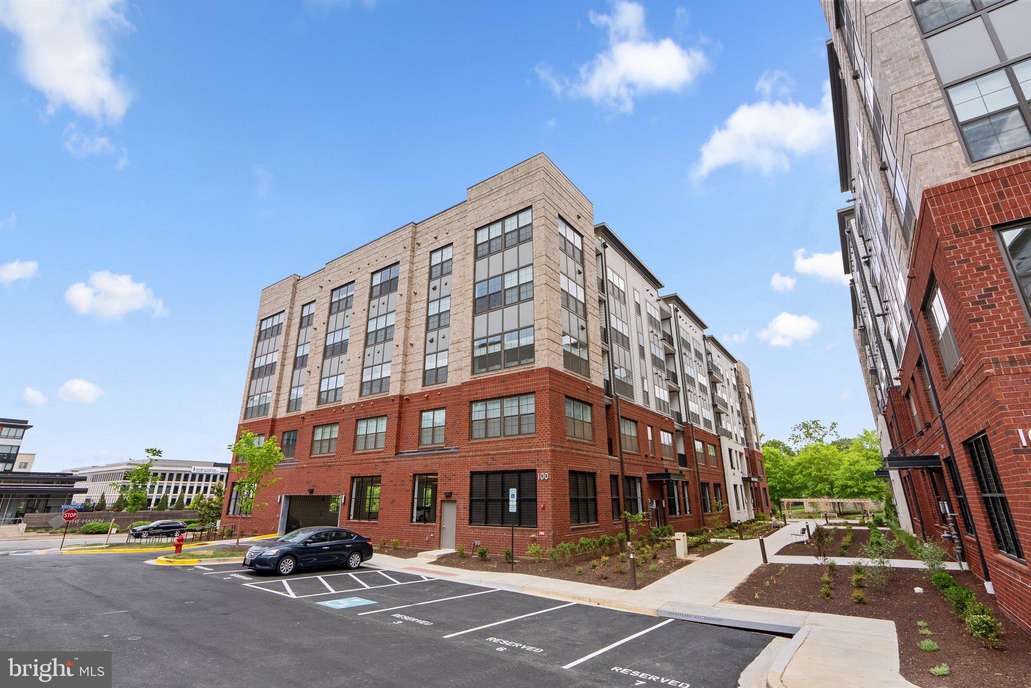 THE FLATS AT NATIONAL HARBOR - Residential