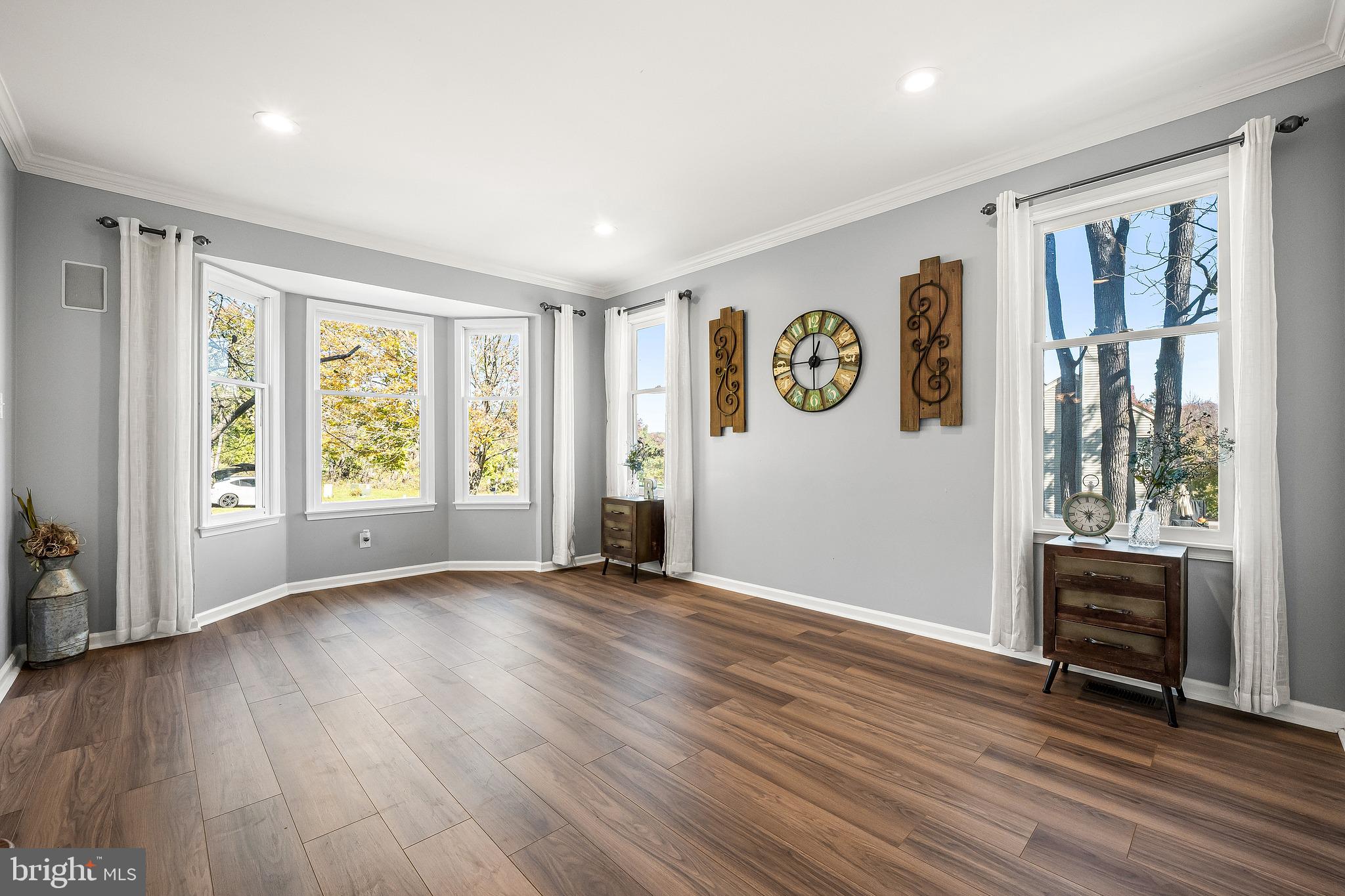 29 ASHLEA DRIVE
