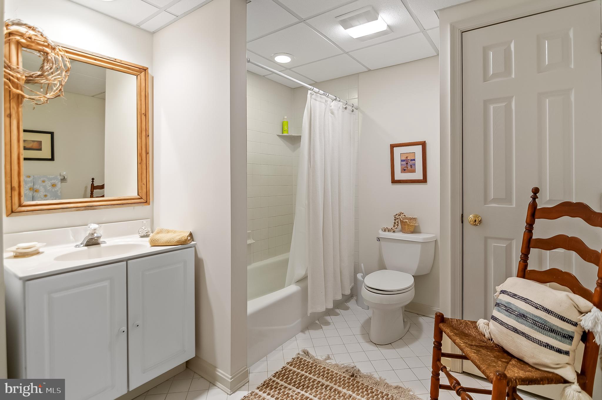 CROWNSVILLE - Residential