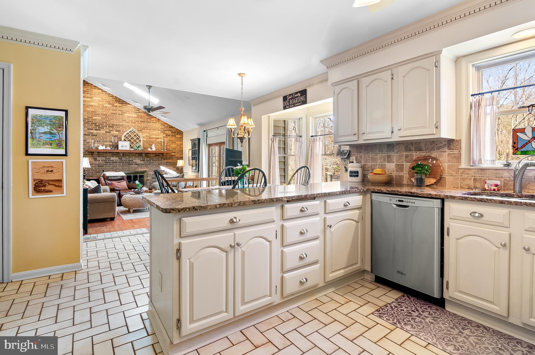 CROWNSVILLE - Residential