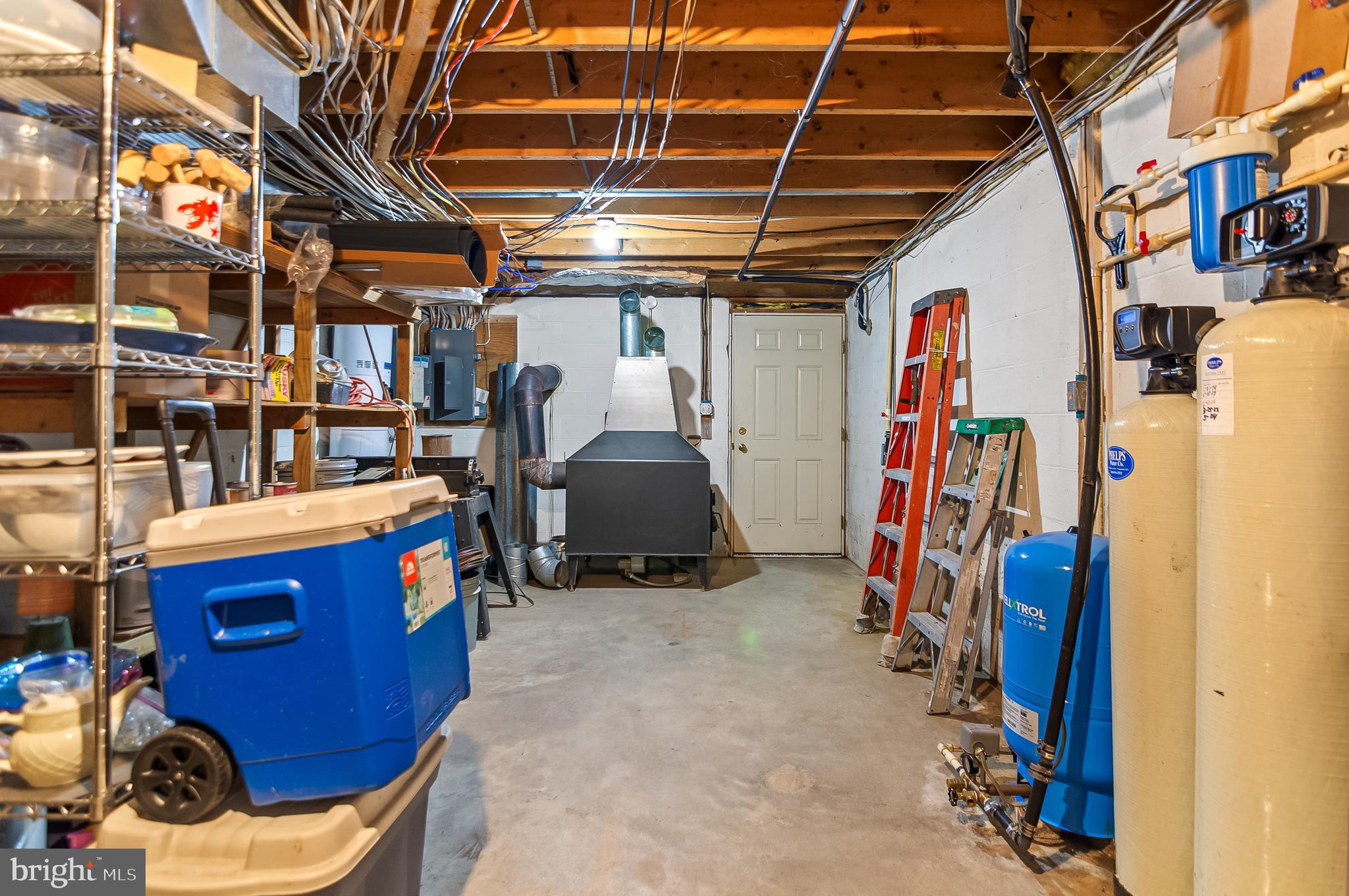 CROWNSVILLE - Residential