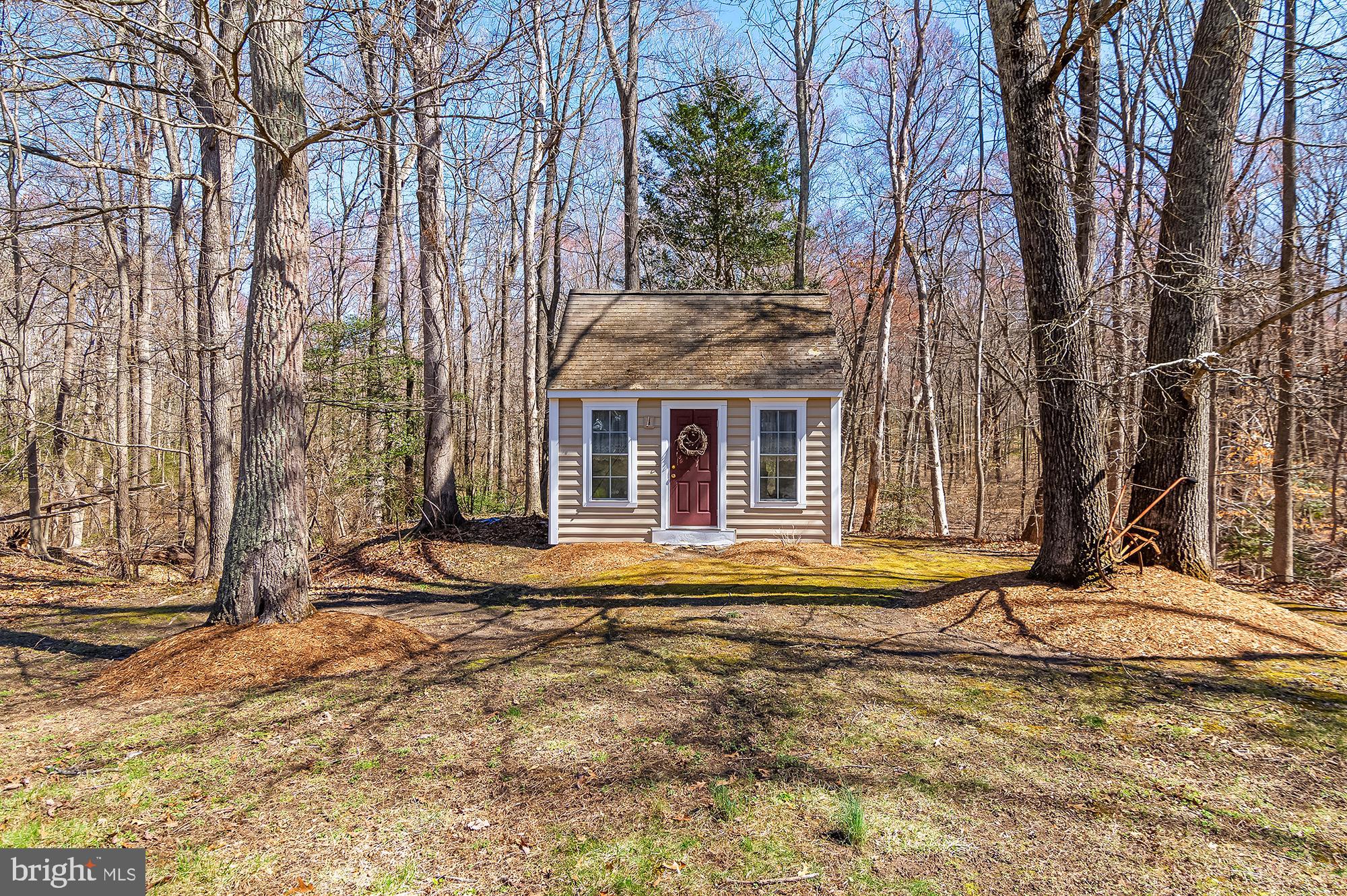 CROWNSVILLE - Residential