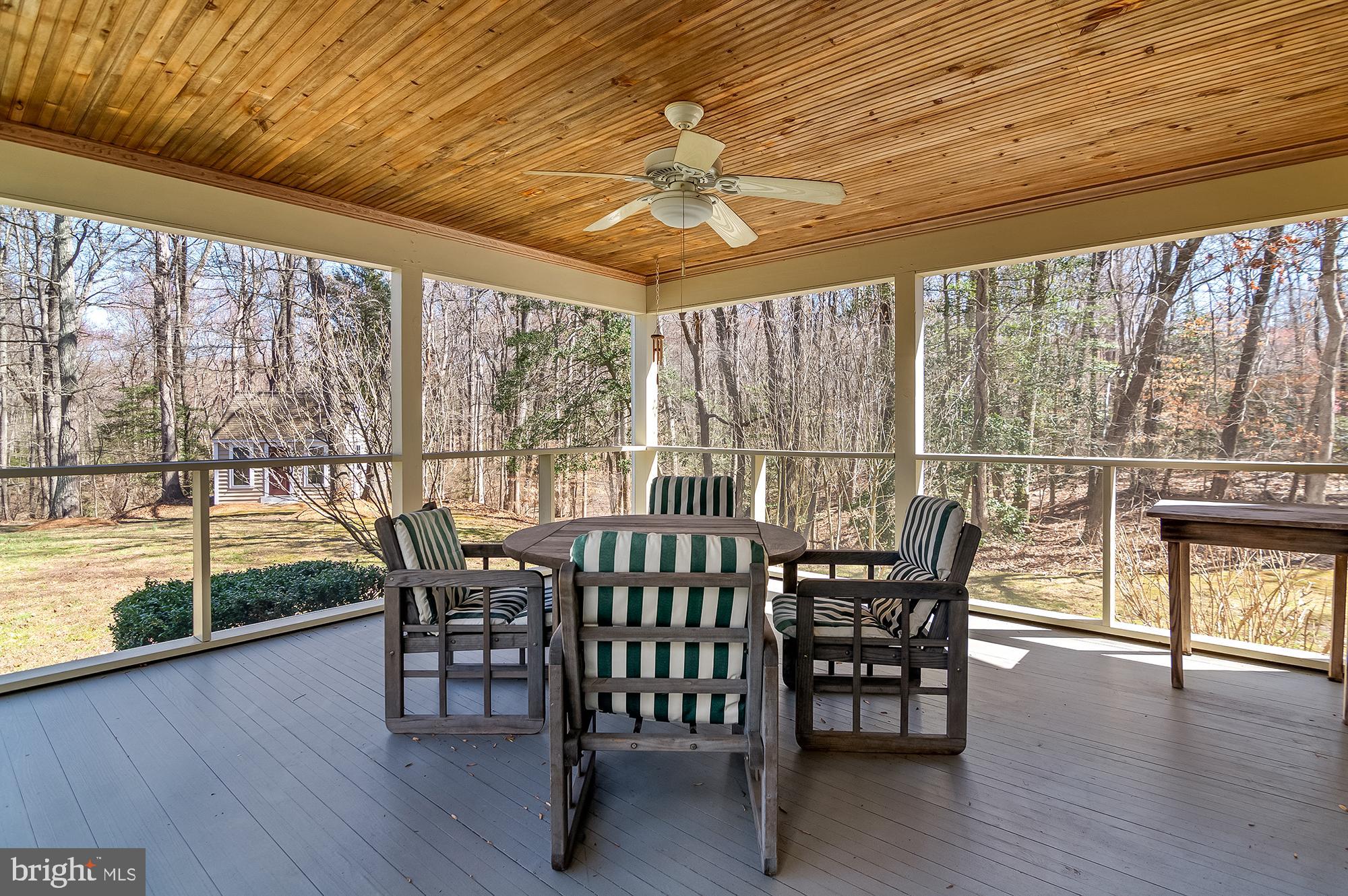 CROWNSVILLE - Residential