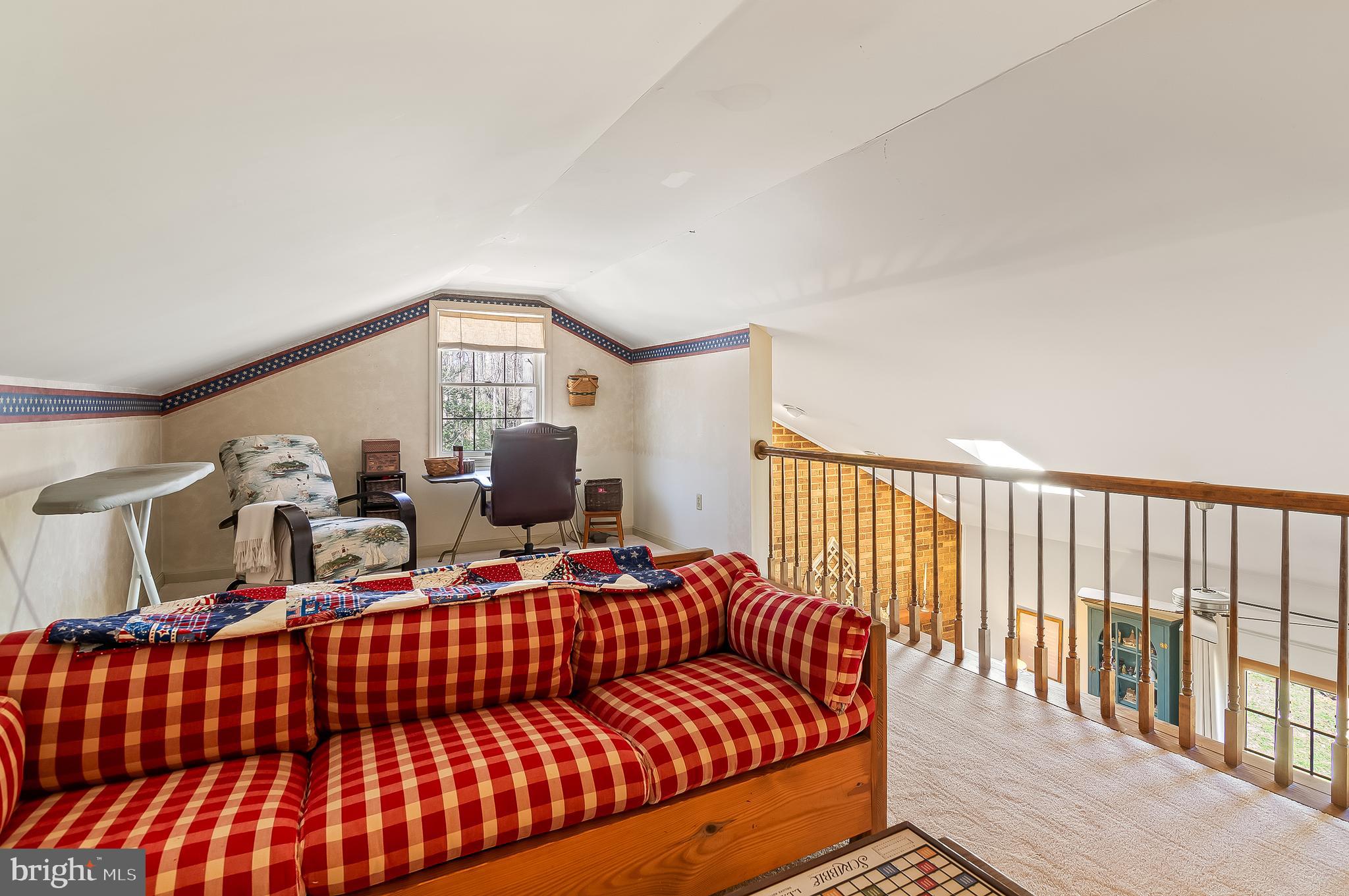 CROWNSVILLE - Residential