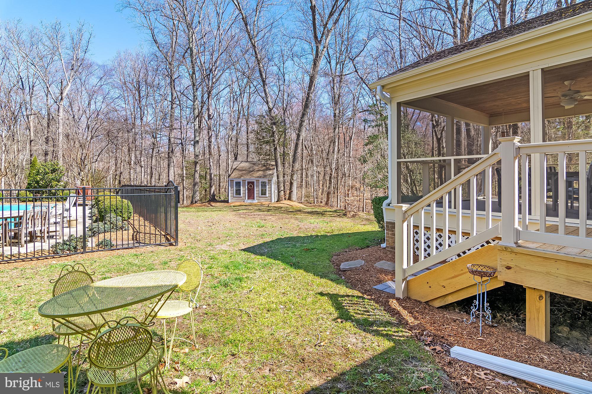 CROWNSVILLE - Residential