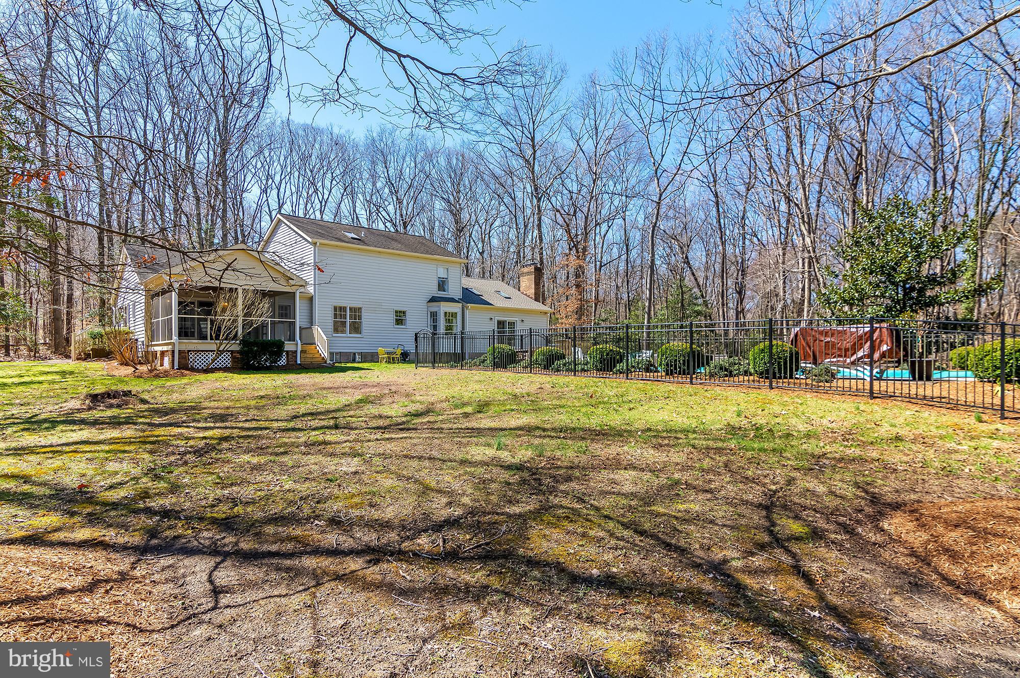 CROWNSVILLE - Residential