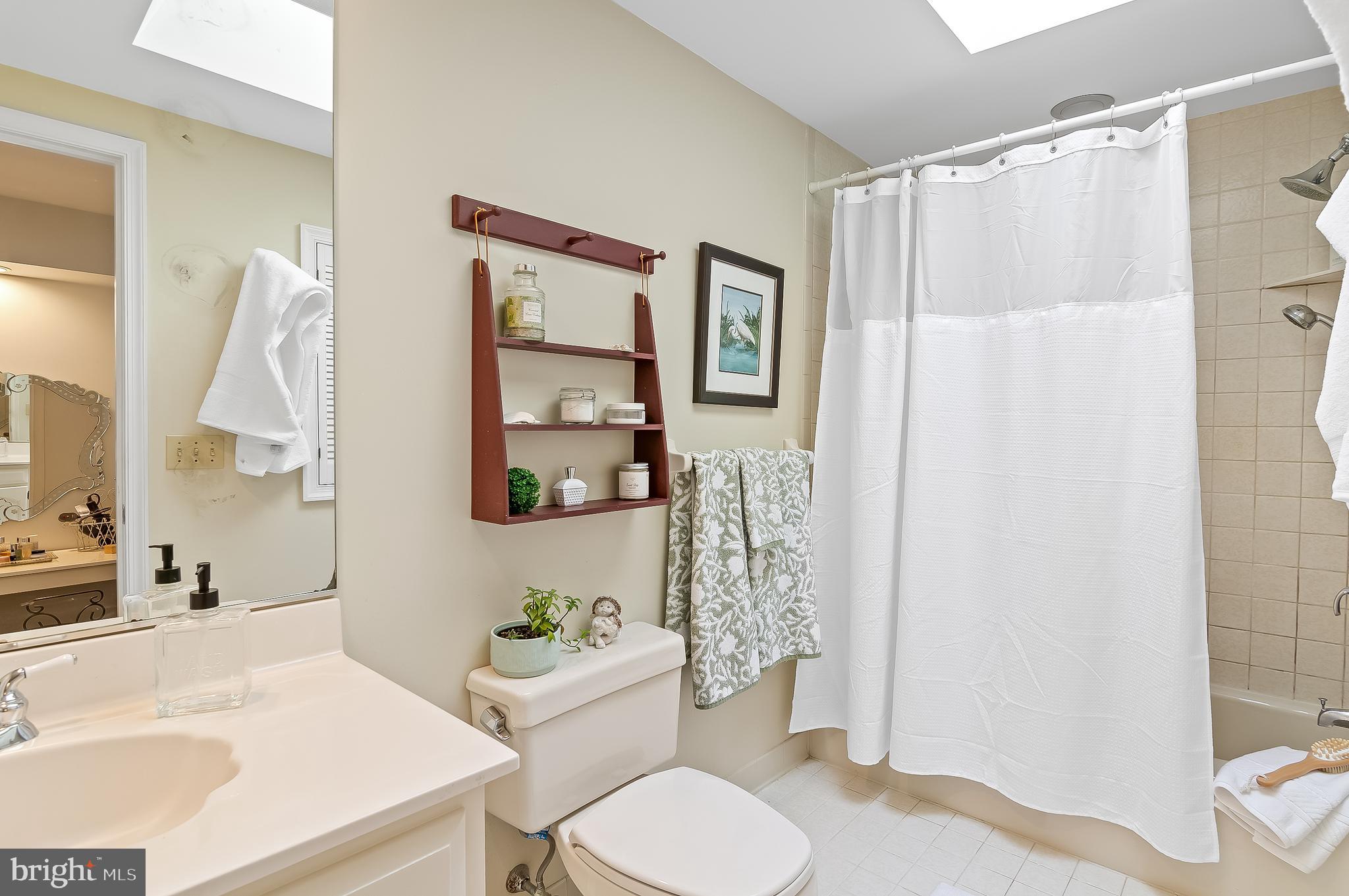 CROWNSVILLE - Residential