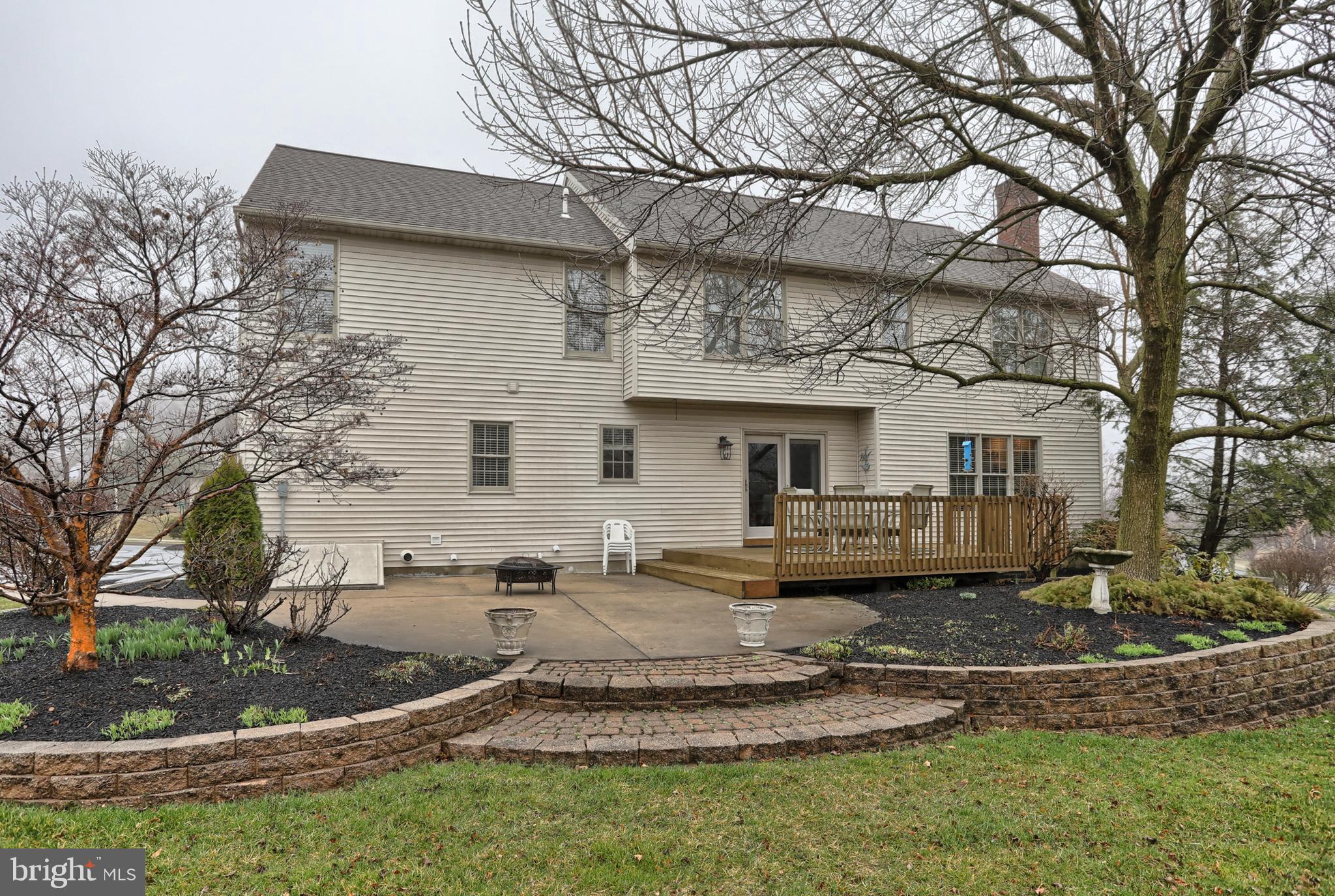 THE MEADOWS - Residential