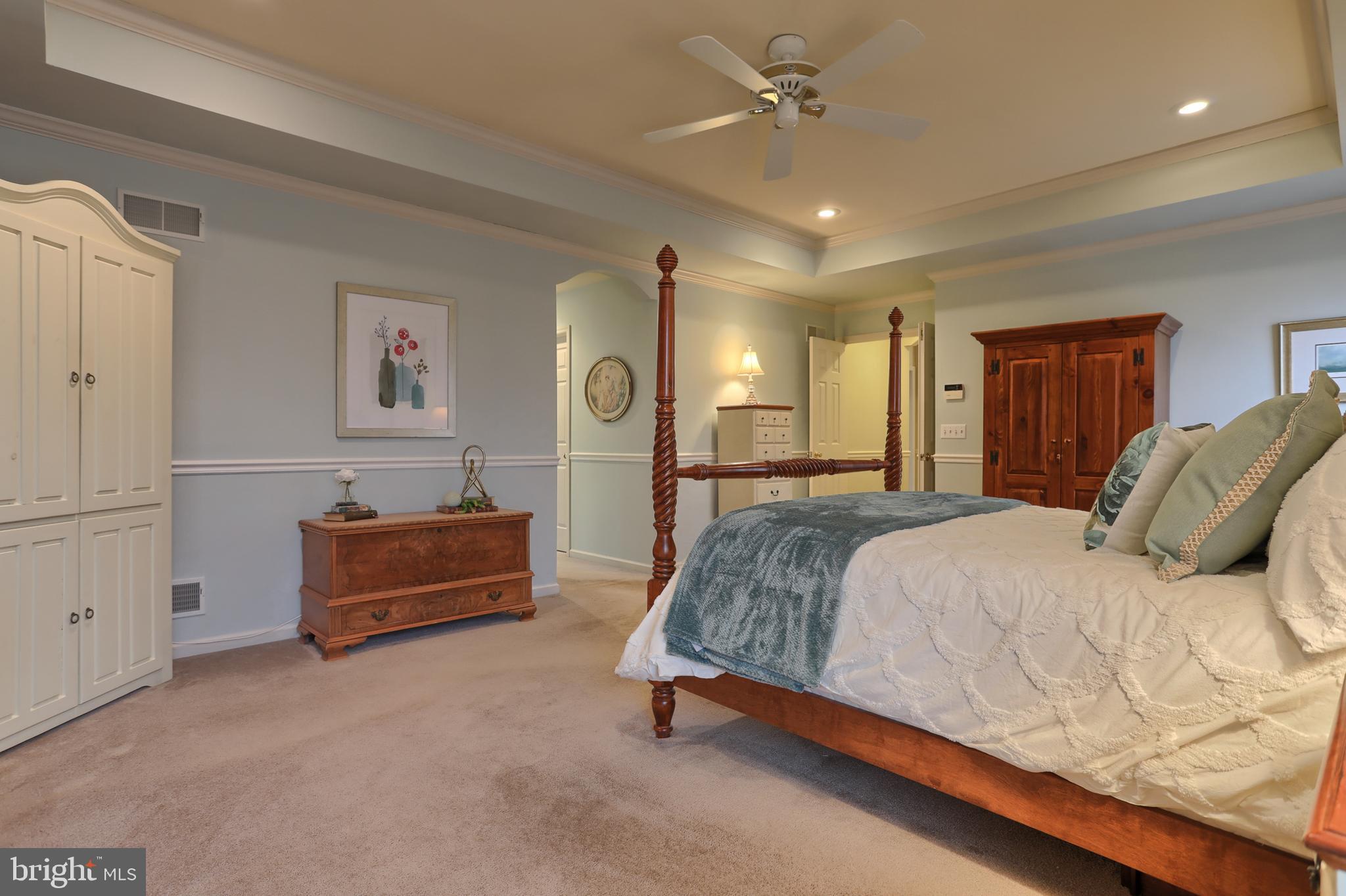 THE MEADOWS - Residential
