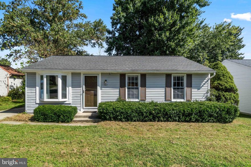 Move right in to this 3 bedroom home with an updated kitchen and bath! Open concept with kitchen and dining area open to the sun filled living room. Spacious kitchen with ample cabinet storage and counter space. Rear deck and fenced rear yard with storage shed. NEW HVAC system 2022! Easy access to major commuter routes. Close to shopping, dining & entertainment. Schedule your private tour today!