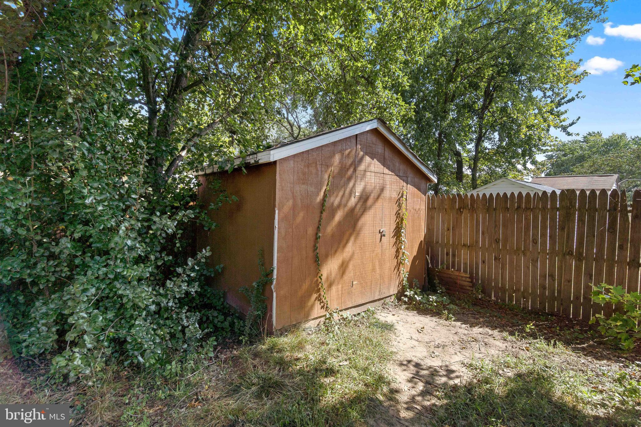 FREETOWN VILLAGE - Residential