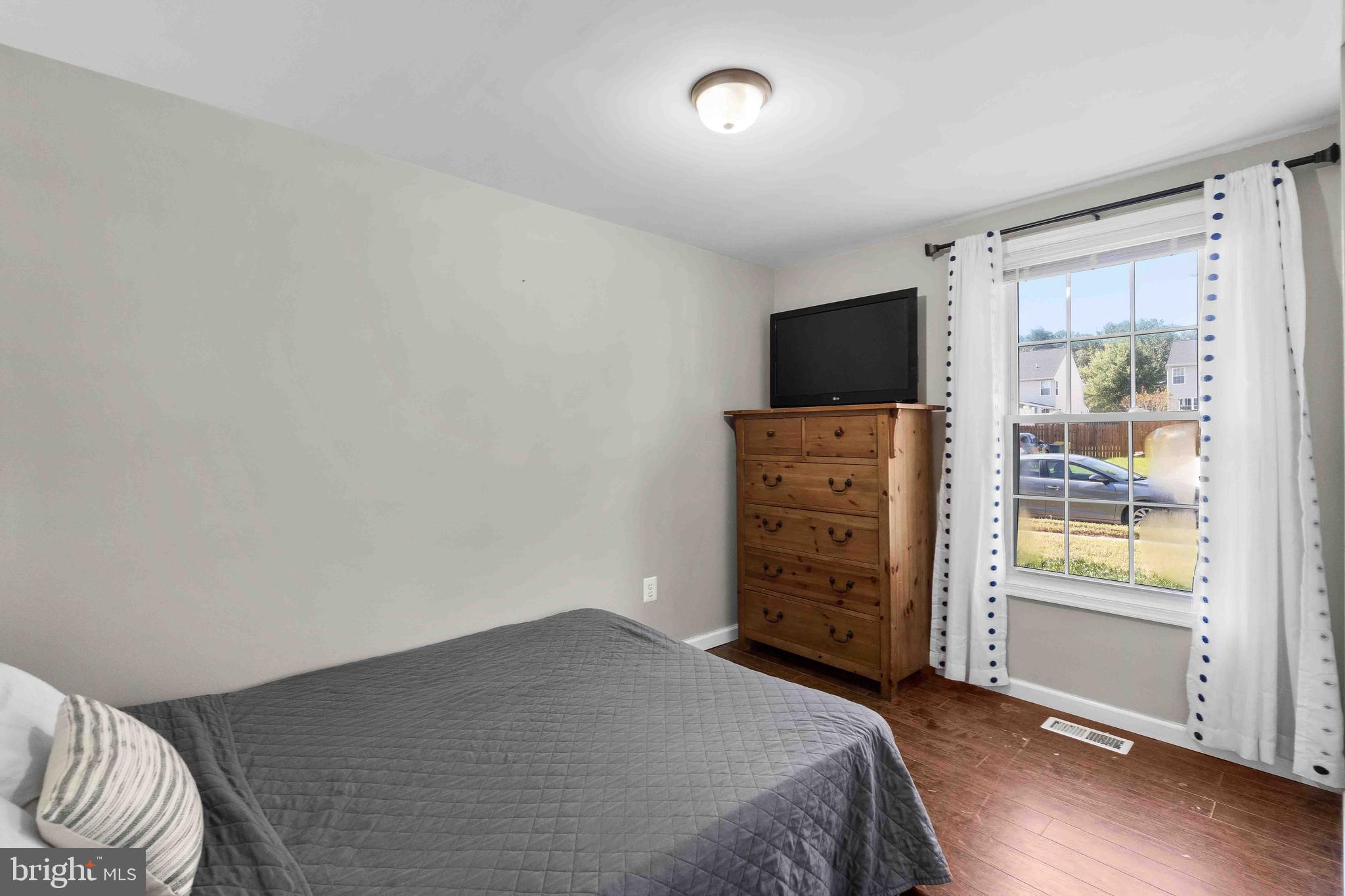 FREETOWN VILLAGE - Residential