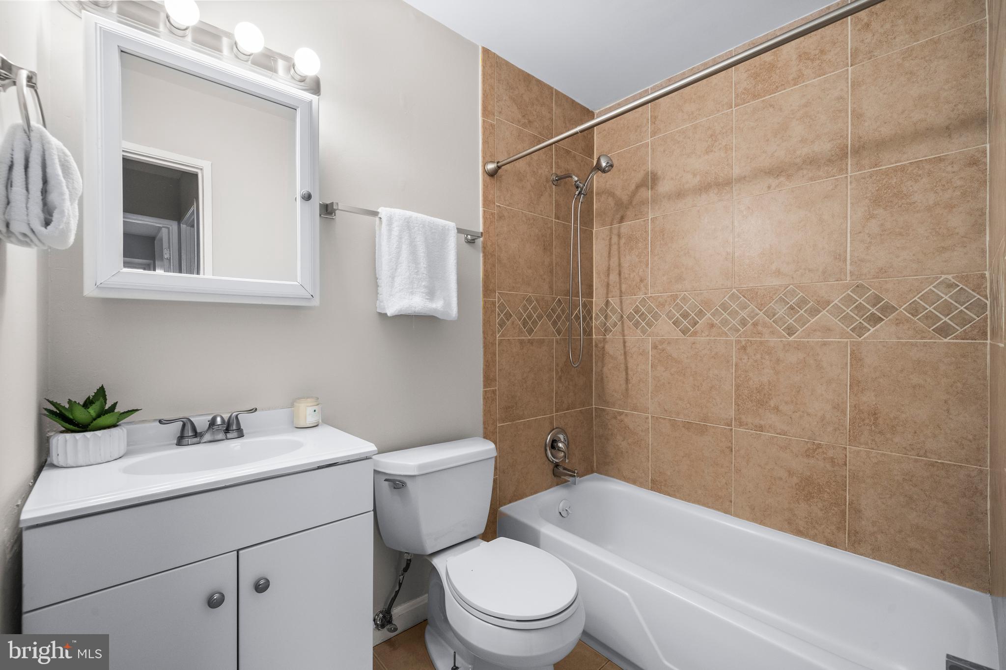 KIMBERLY PLACE - Residential