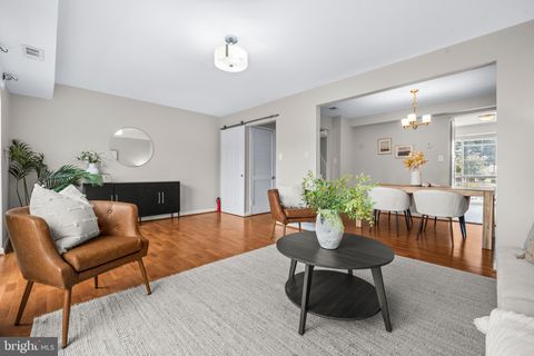 2480 SUN VALLEY CIRCLE 8-D SILVER SPRING MD 20906