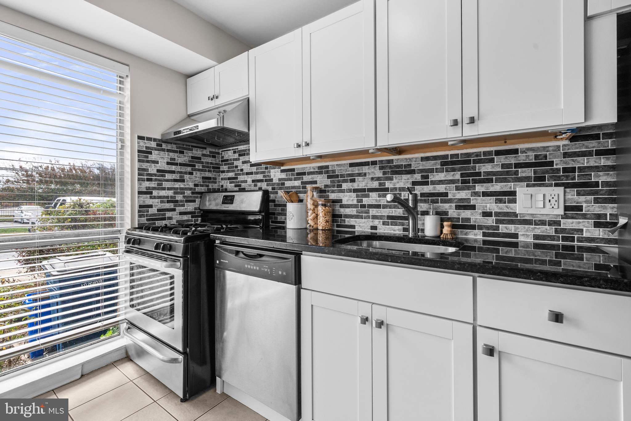 KIMBERLY PLACE - Residential