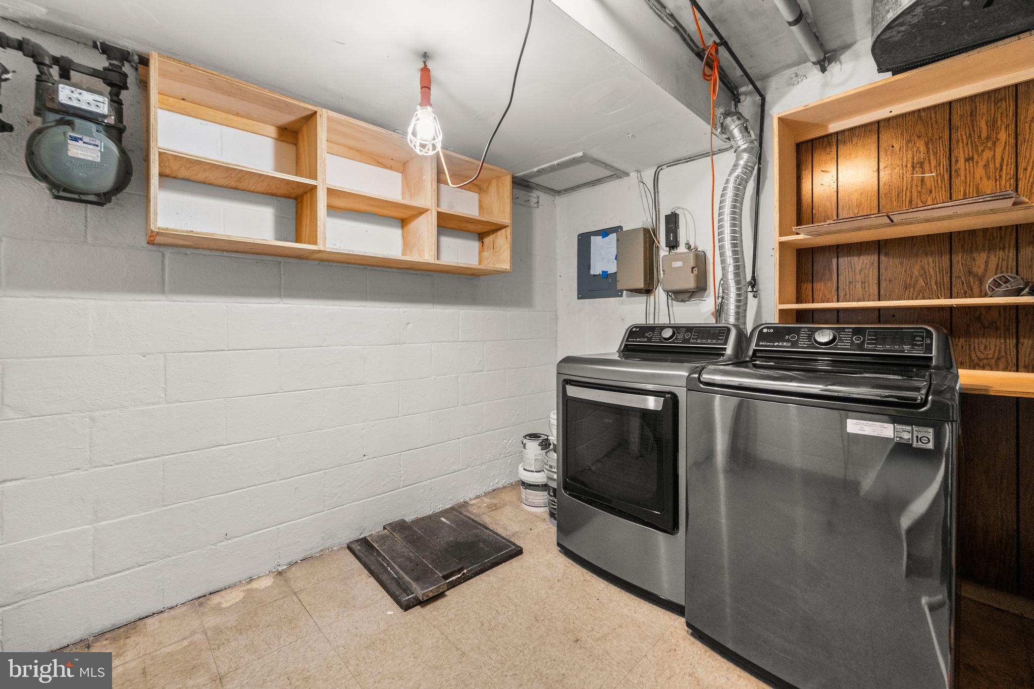 KIMBERLY PLACE - Residential