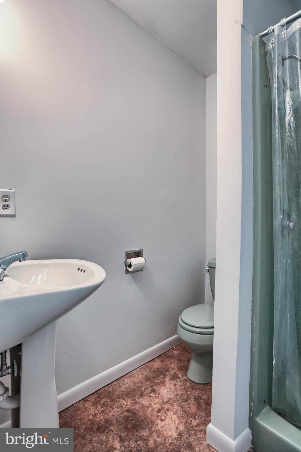CHAMBERSBURG - Residential