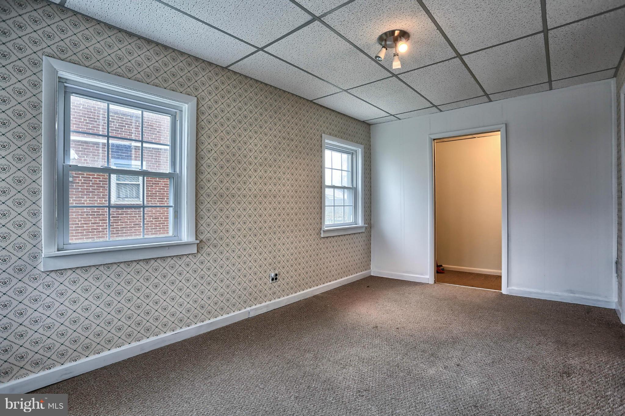 CHAMBERSBURG - Residential