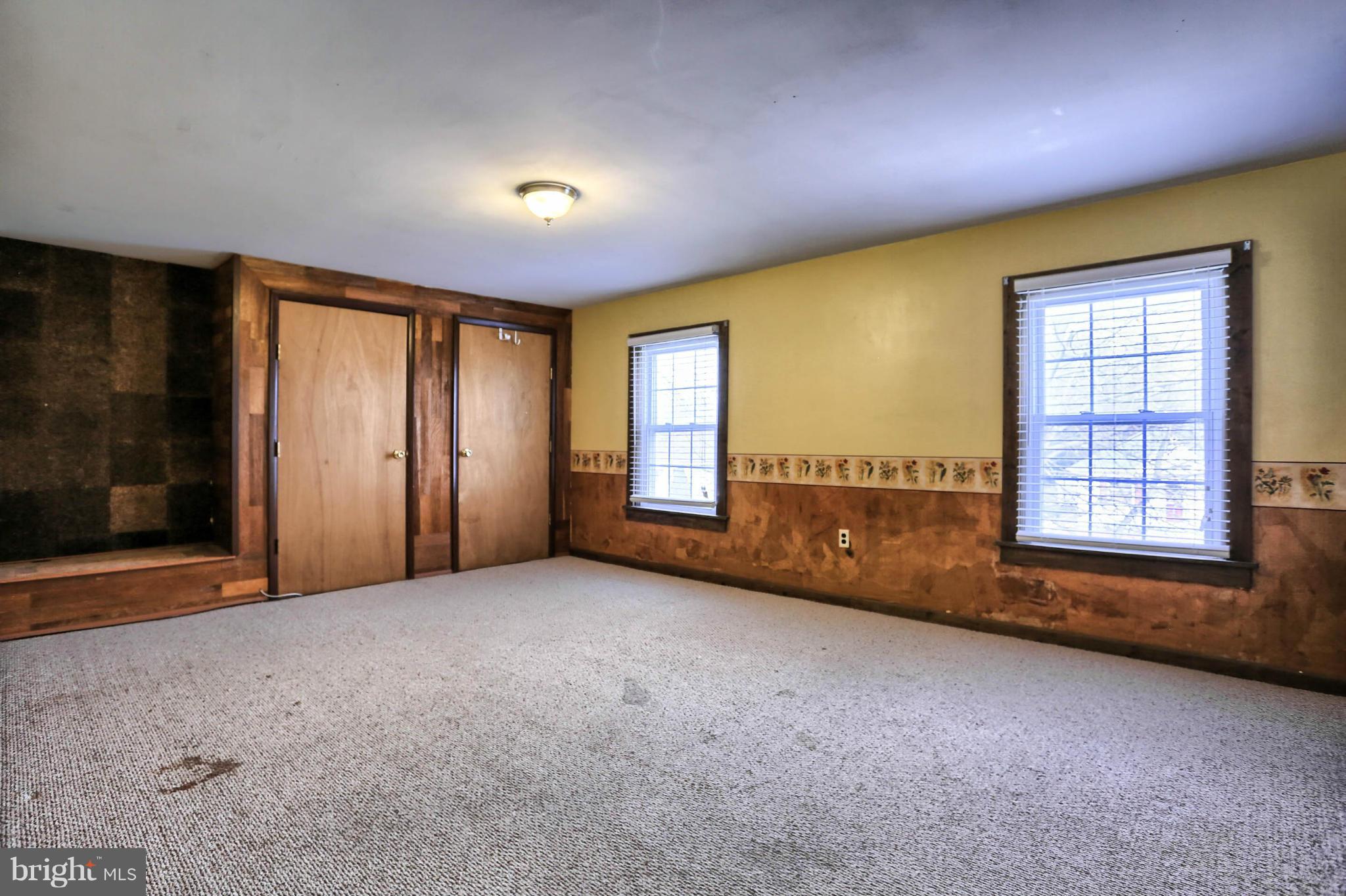 CHAMBERSBURG - Residential