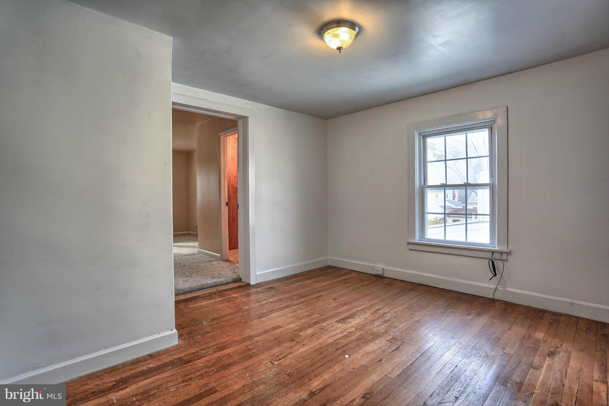 CHAMBERSBURG - Residential