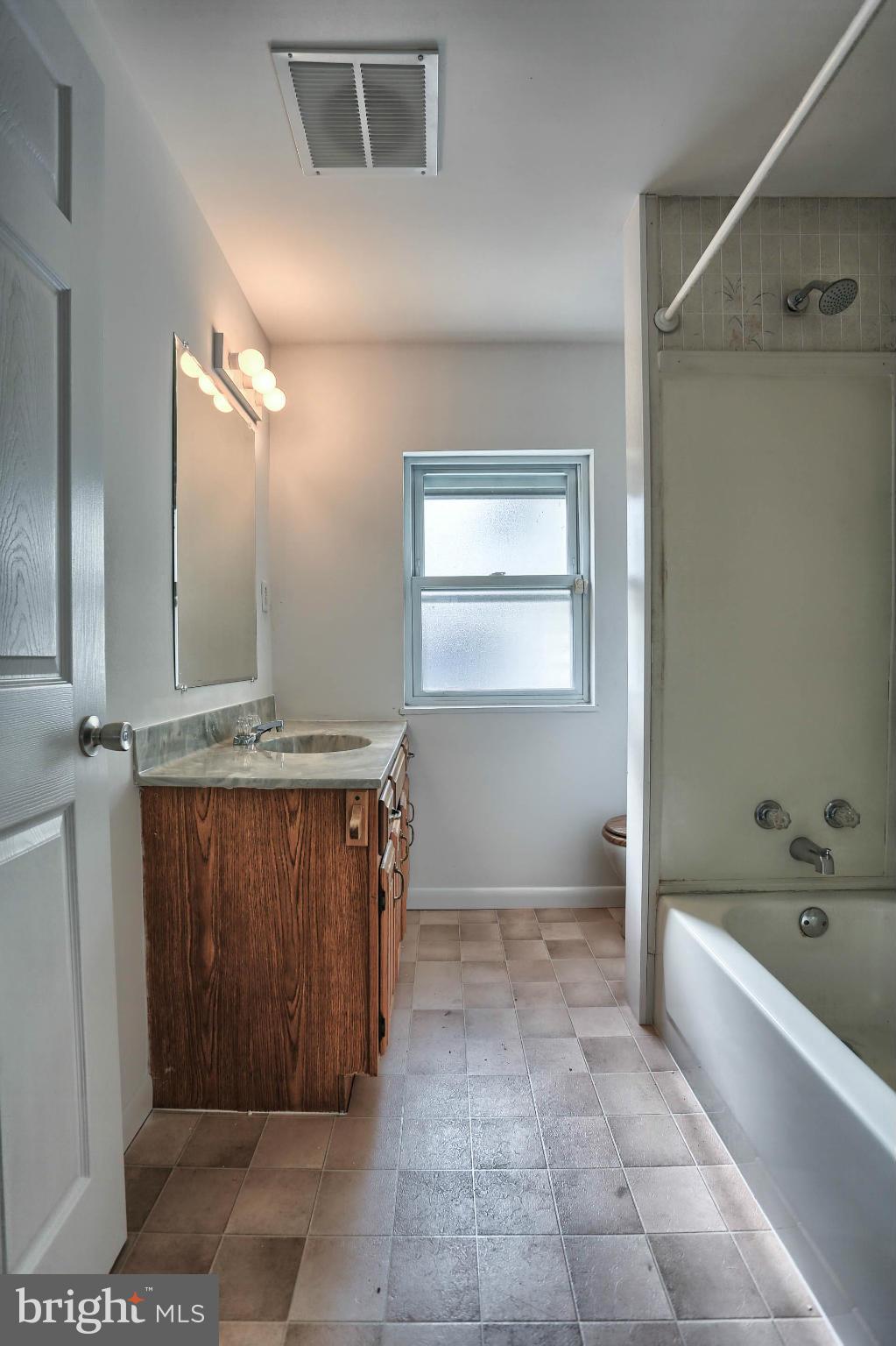 CHAMBERSBURG - Residential