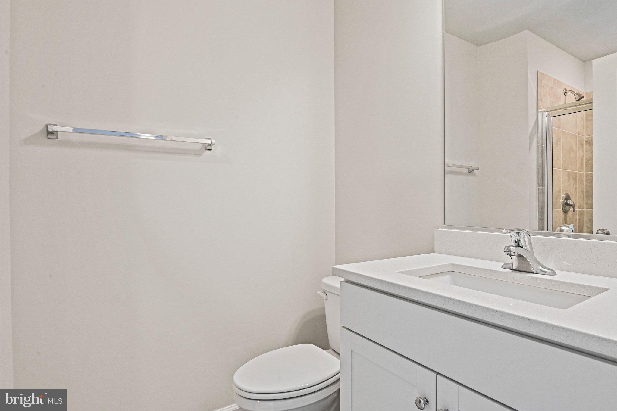 POTOMAC STATION MARKETPLACE - Residential