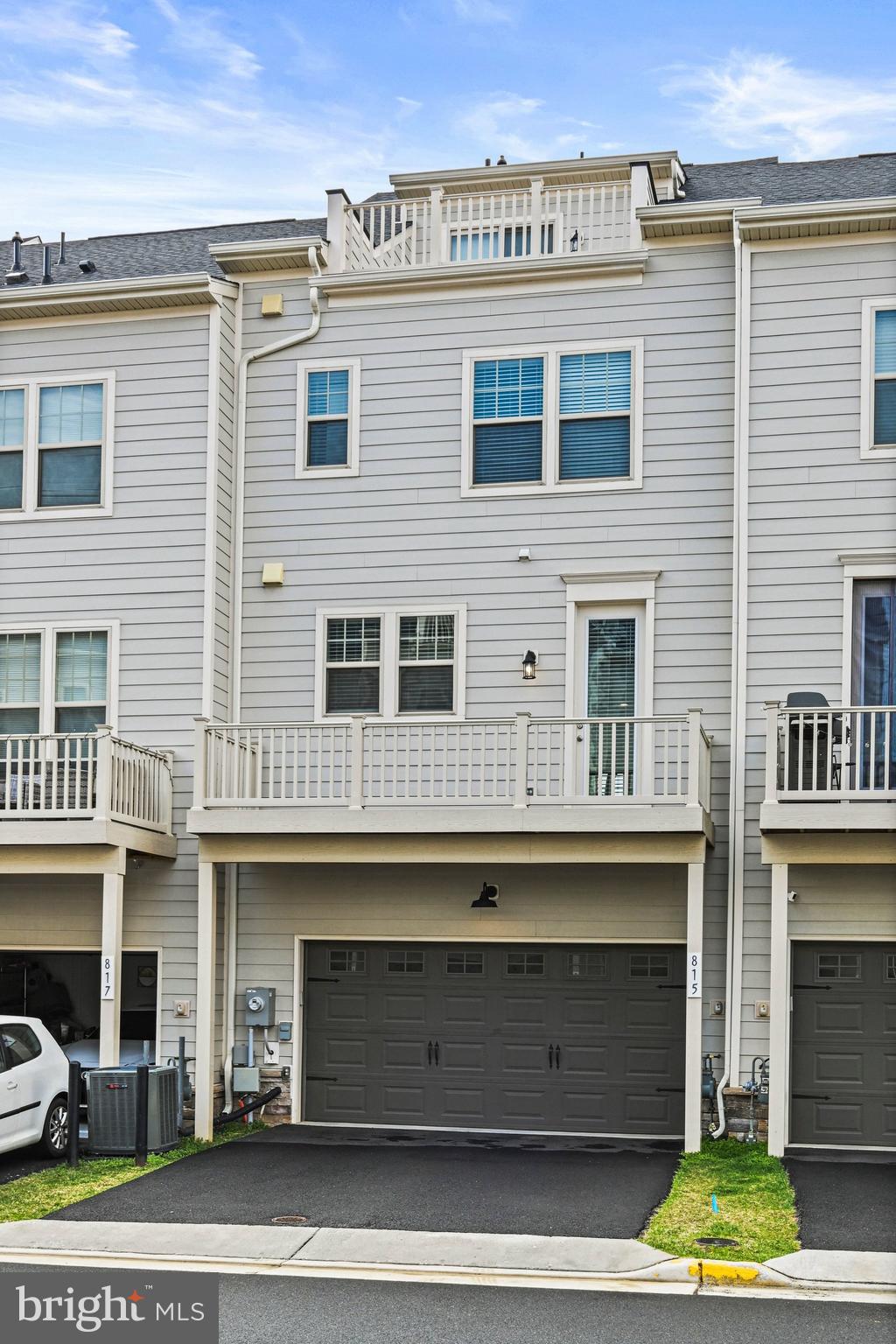 POTOMAC STATION MARKETPLACE - Residential