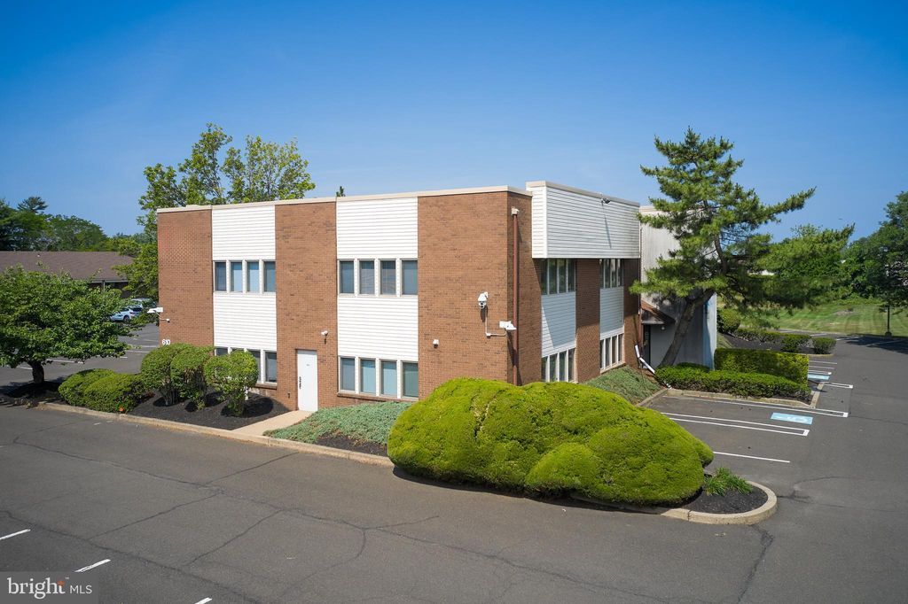 Photo of 610 Louis Drive, WARMINSTER, PA 18974 (MLS # PABU2095512)