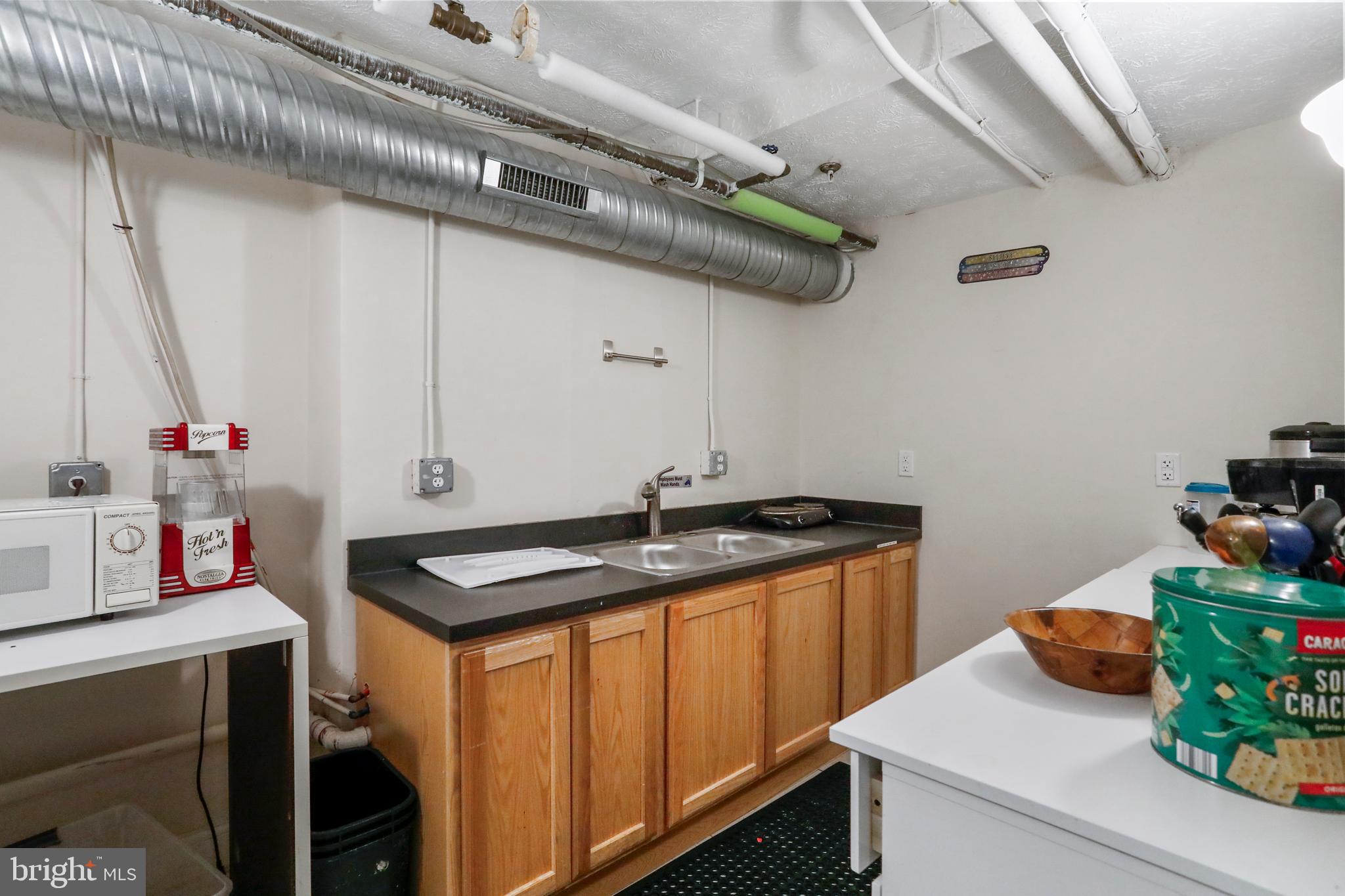 NONE AVAILABLE - Commercial Lease