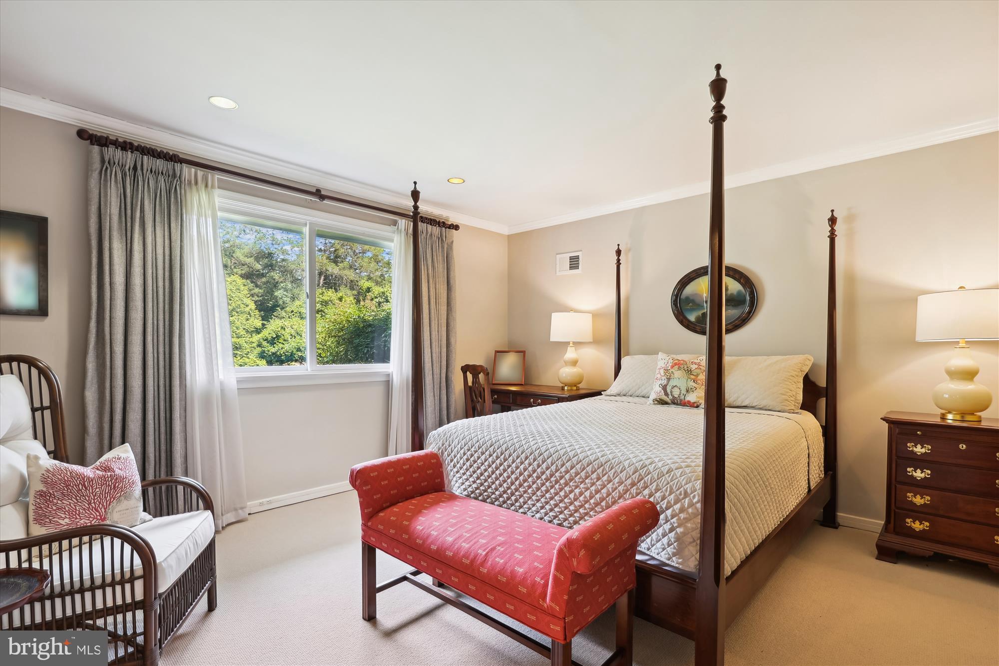 WELLINGTON - Residential