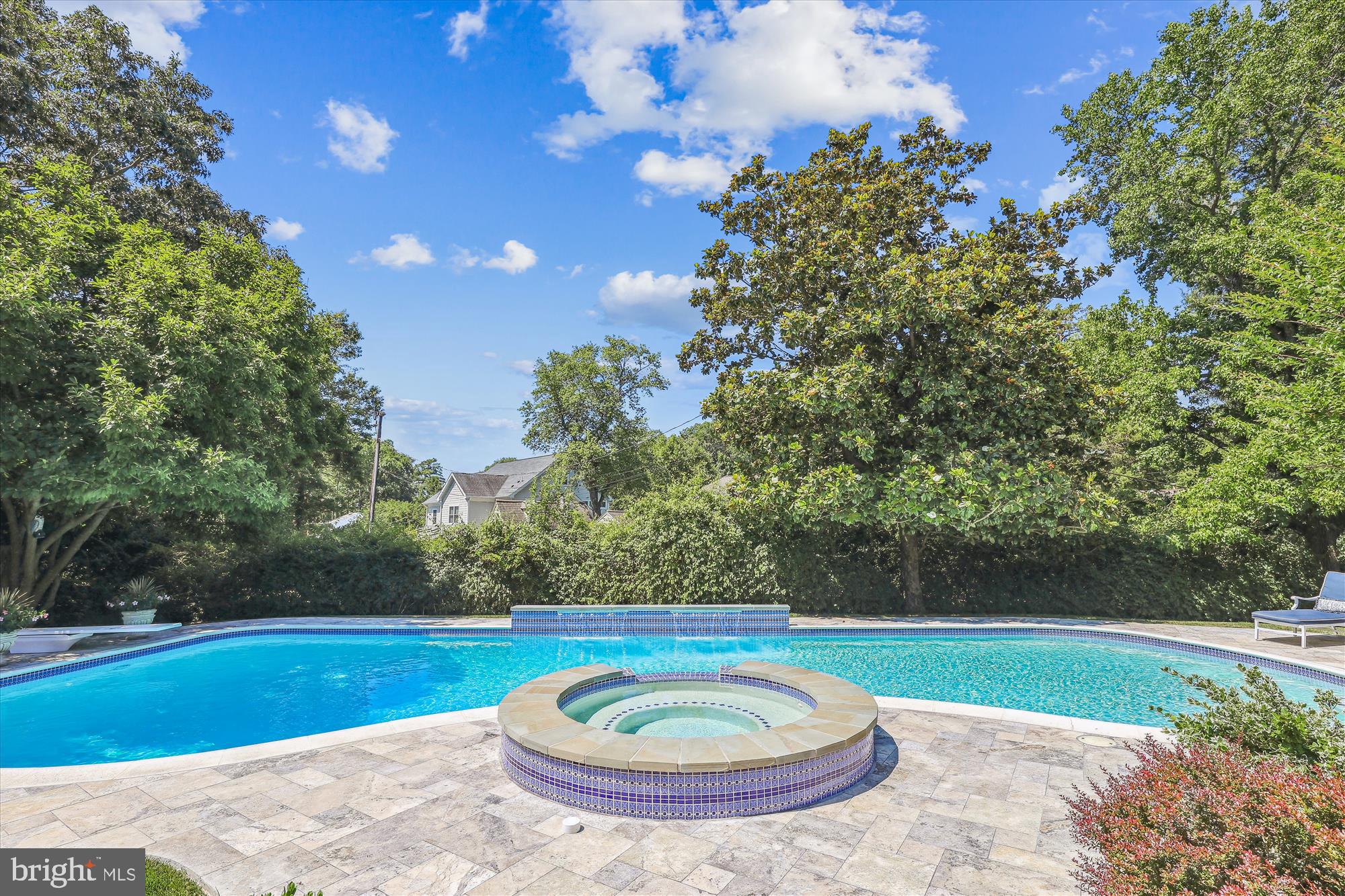 WELLINGTON - Residential